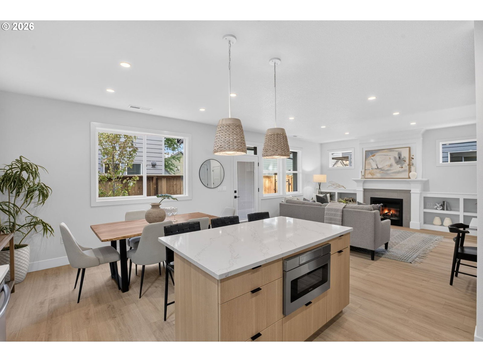 Listing photo 5 of 33, 5551 SE STEELE ST #A&C, Portland, OR, 97206