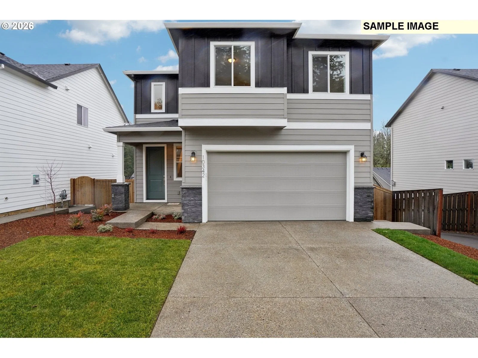 2216 NE Singer LN #256