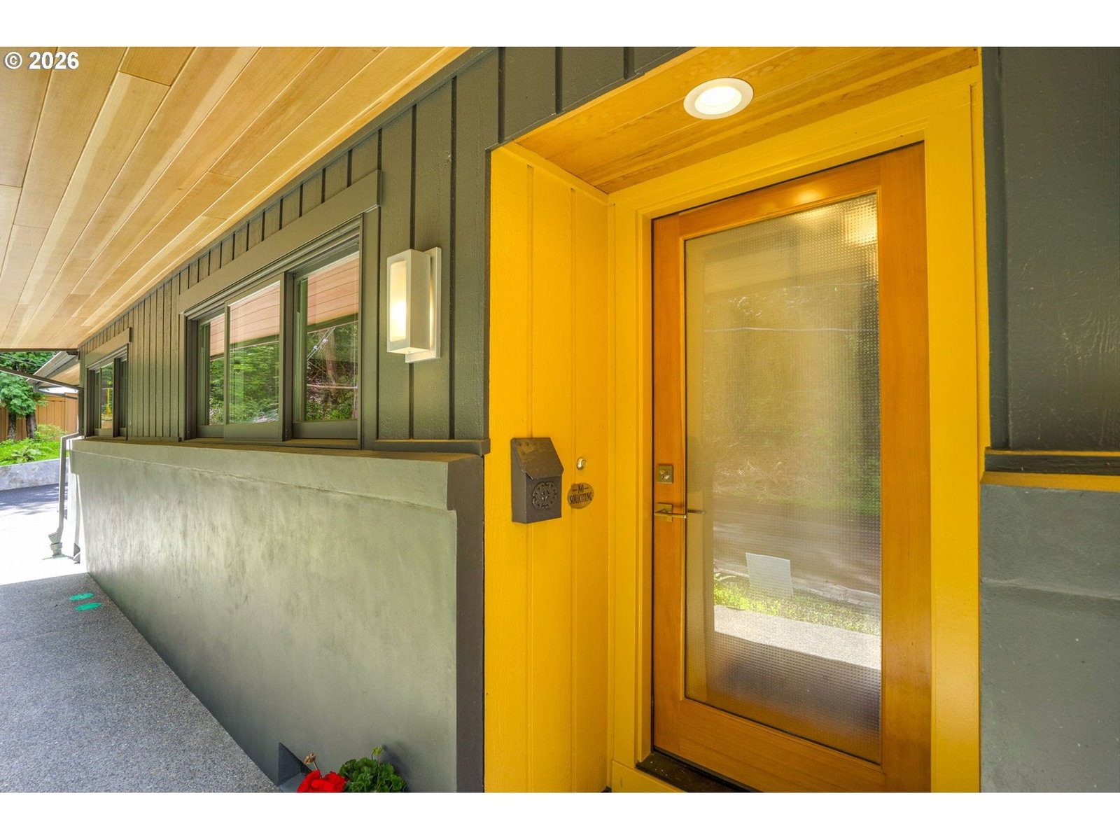 Listing photo 4 of 48, 2825 SW FAIRVIEW BLVD, Portland, OR, 97205
