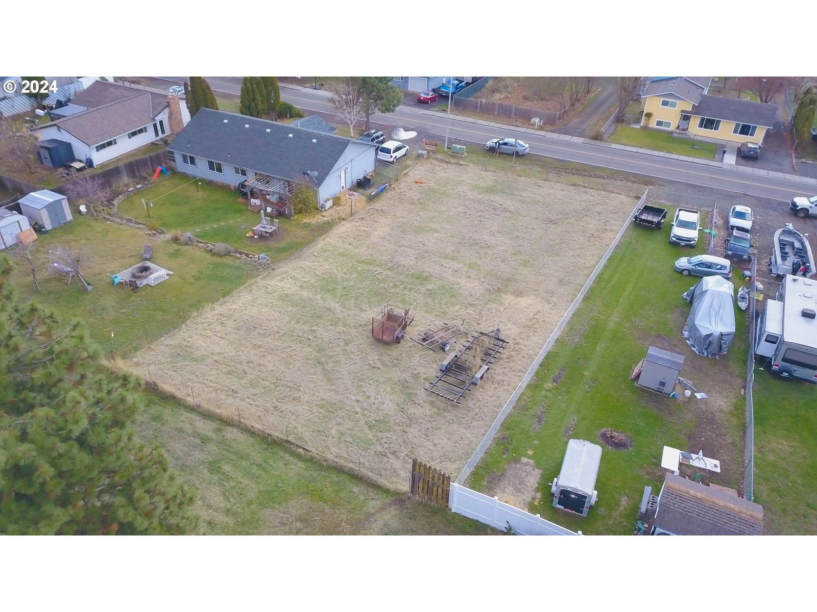 Listing photo 1 of 1