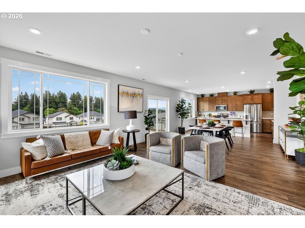 Listing photo 4 of 38, 16762 SW Leaf LN, Tigard, OR, 97224