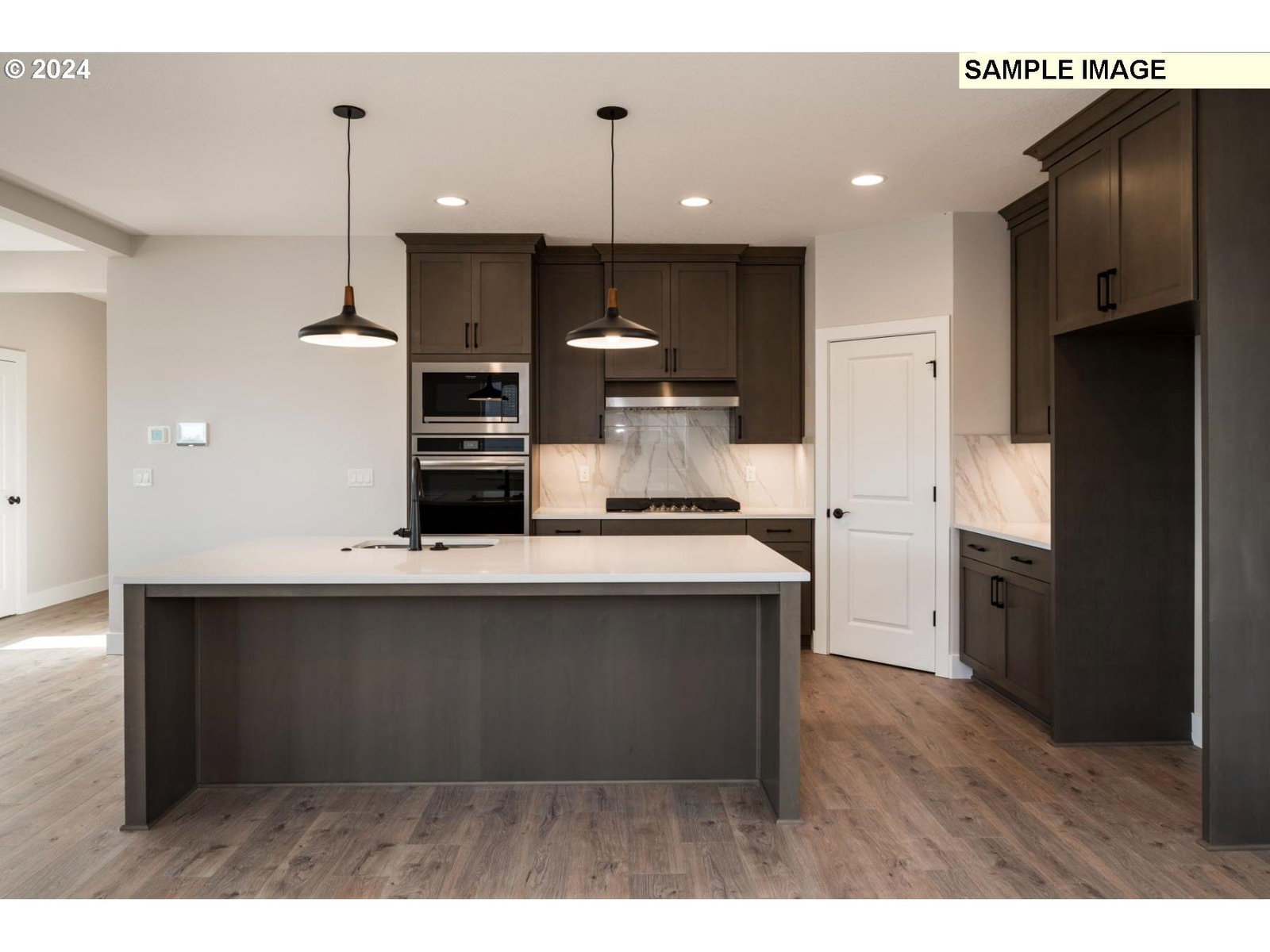 Listing photo 5 of 12, 12445 SW Trask ST, Beaverton, OR, 97007
