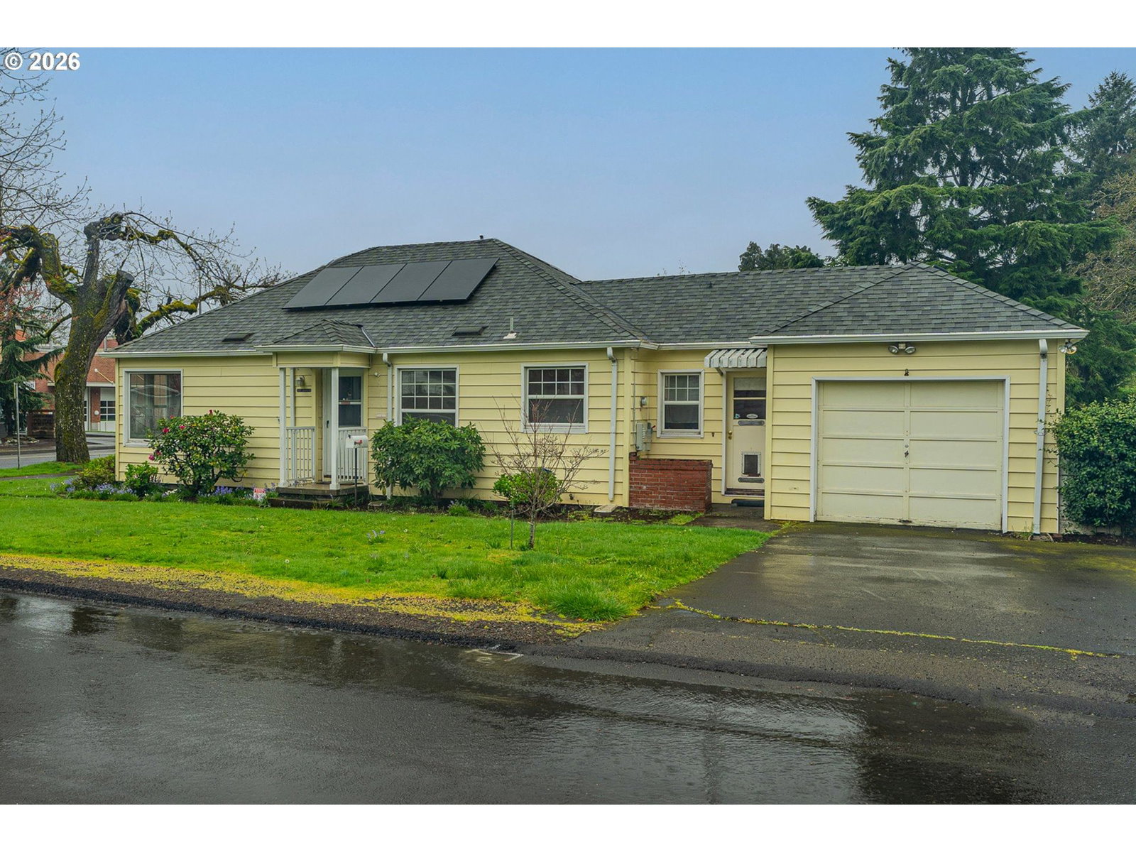 Primary listing photo, 3337 HARRISON ST, Milwaukie, OR, 97222