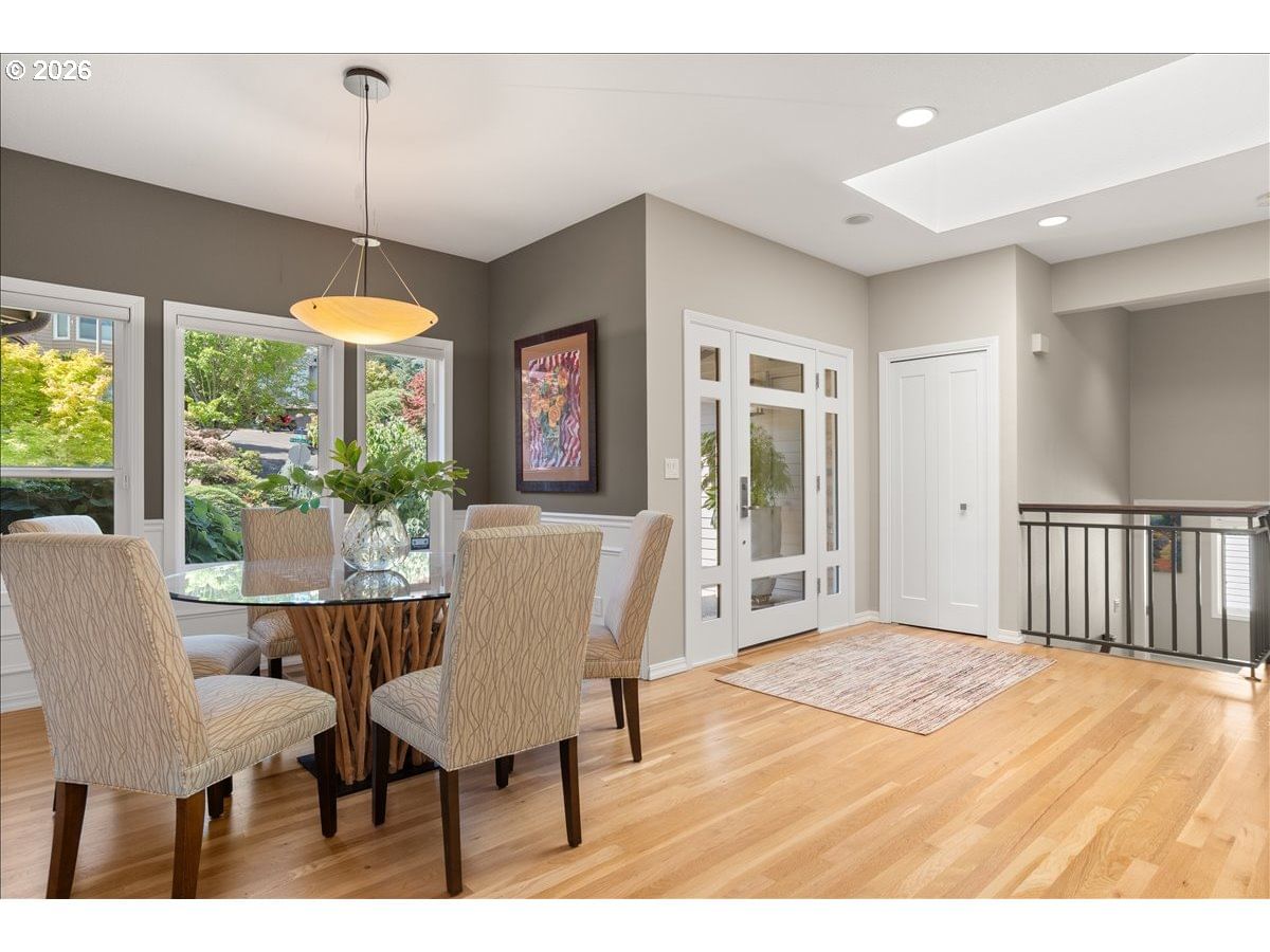 Listing photo 4 of 37, 6791 SW ASHDALE DR, Portland, OR, 97223