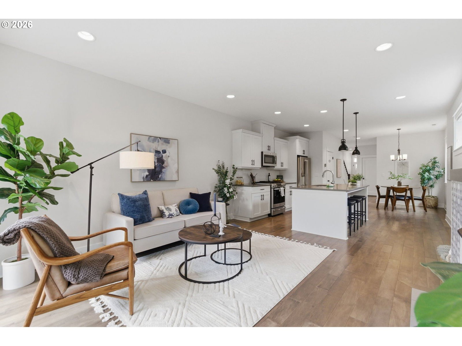 Listing photo 4 of 29, 7462 N STOCKTON AVE, Portland, OR, 97203