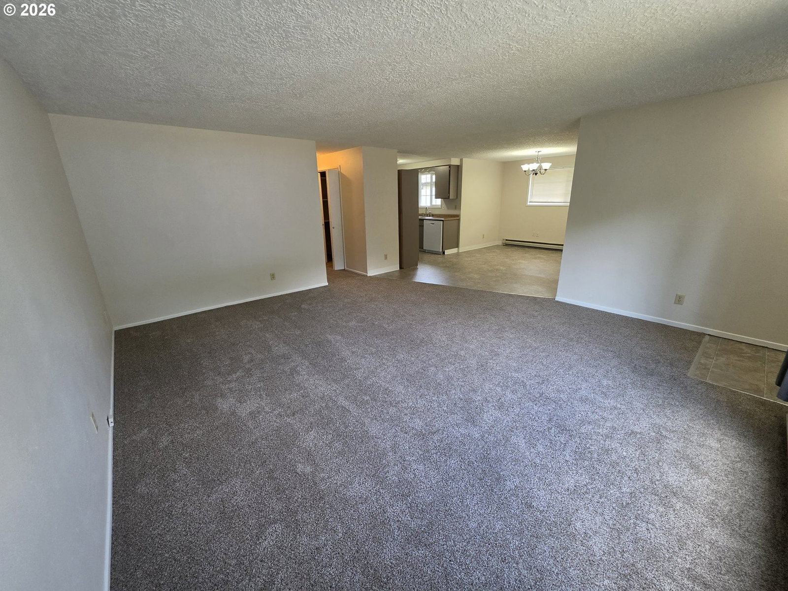 Listing photo 5 of 34, 1407 BOWMONT AVE, Kelso, WA, 98626