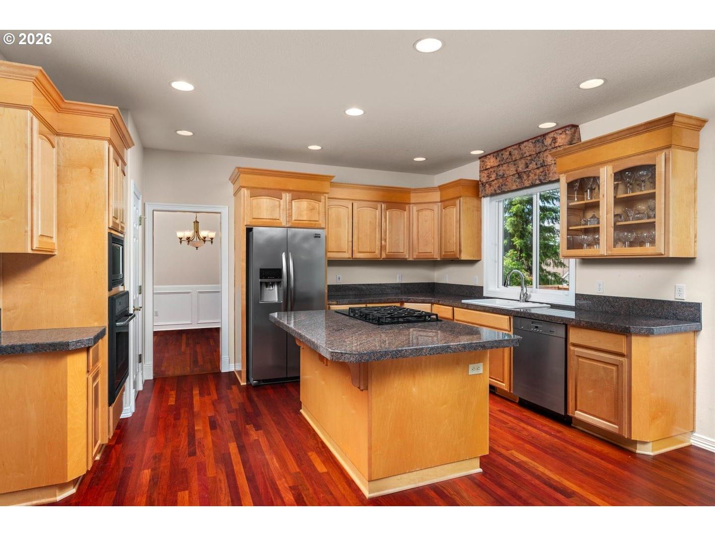 Listing photo 5 of 48, 16663 SW WHITETAIL LN, Beaverton, OR, 97007