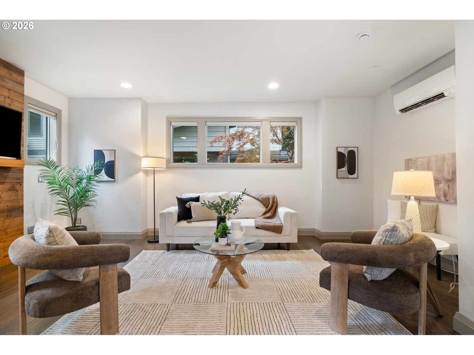 Listing photo 5 of 35, 7667 SE SHERMAN CT, Portland, OR, 97215