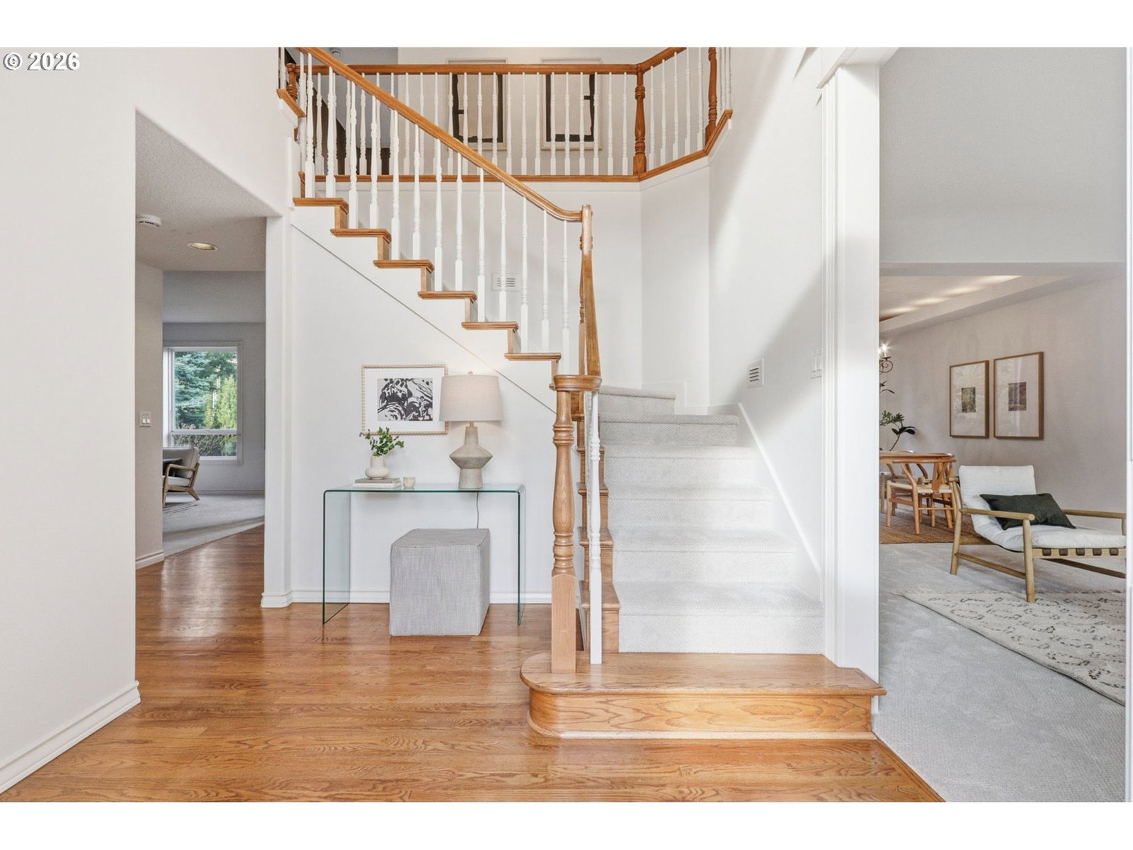 Listing photo 5 of 46, 6725 SW SEAN MICHAEL PL, Portland, OR, 97225