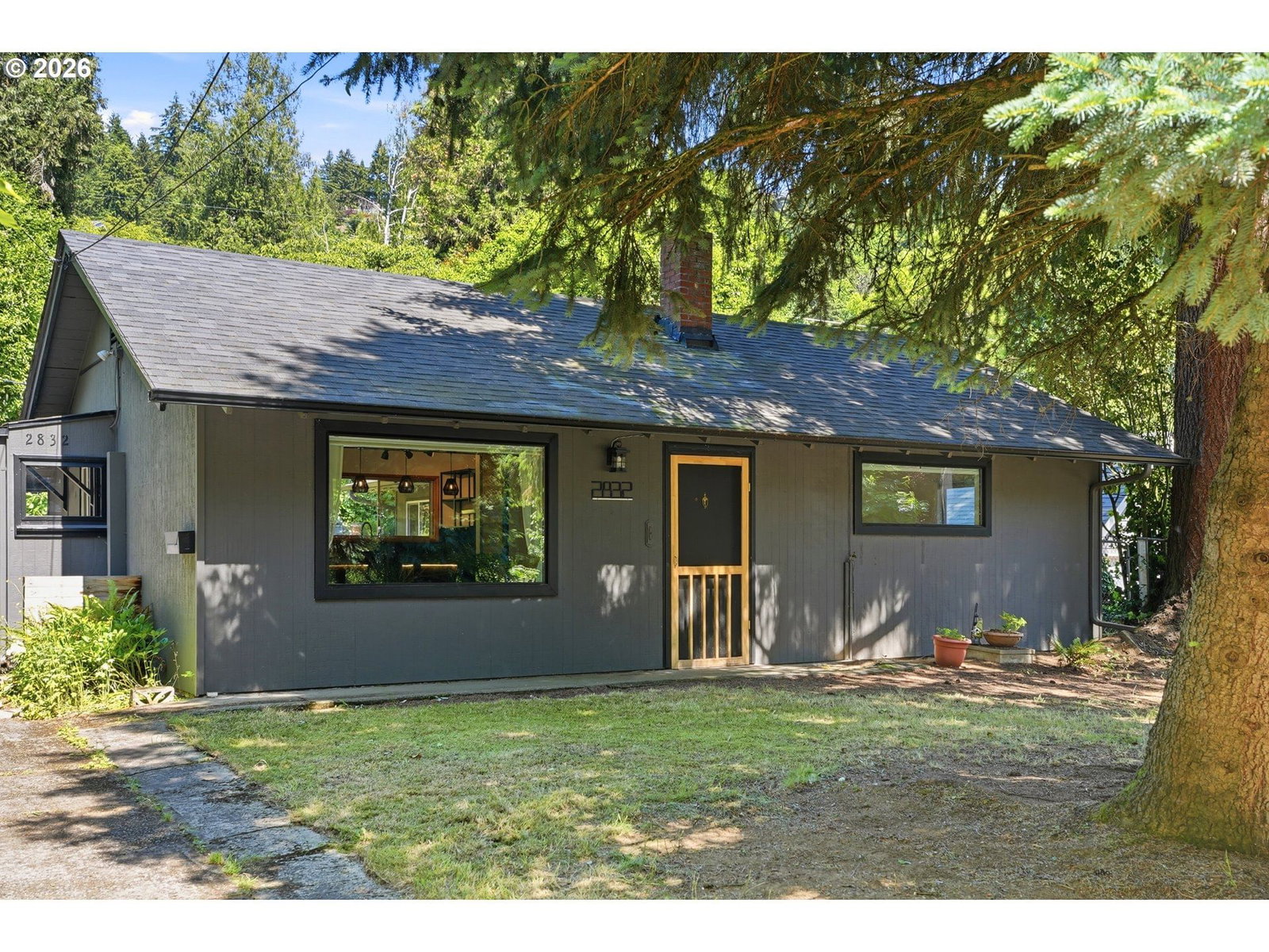 Listing photo 4 of 34, 2832 NE FREMONT DR, Portland, OR, 97220