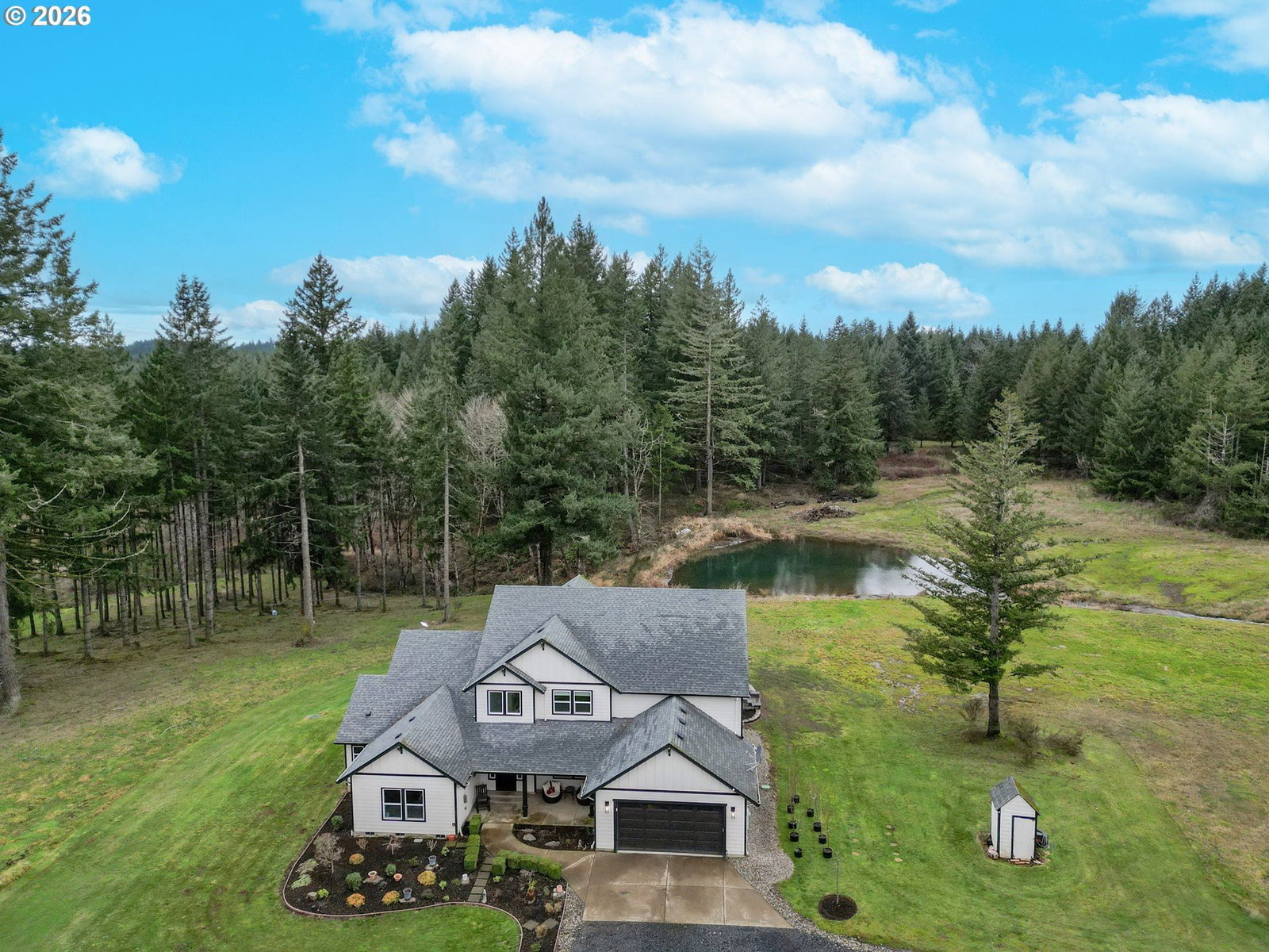Listing photo 4 of 47, 19724 DESANTIS LN SE, Silverton, OR, 97381