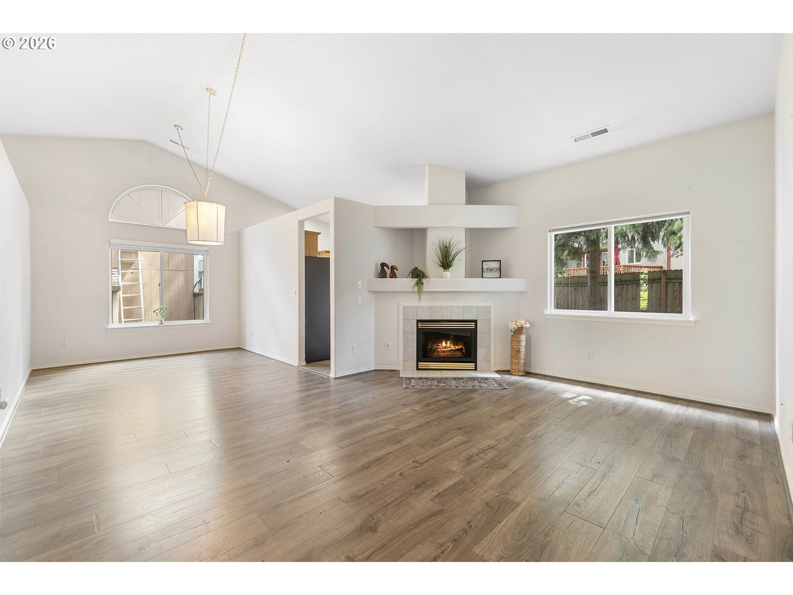 Listing photo 4 of 31, 8417 16TH ST, Vancouver, WA, 98664