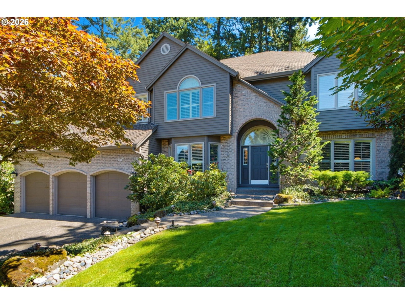 808 SW REGENCY TER