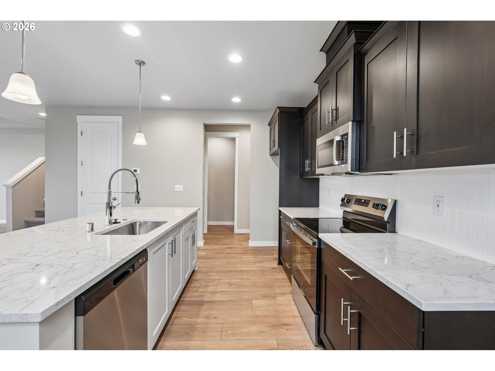 Listing photo 5 of 29, 1606 NE 180th Ave Ave, Vancouver, WA, 98684