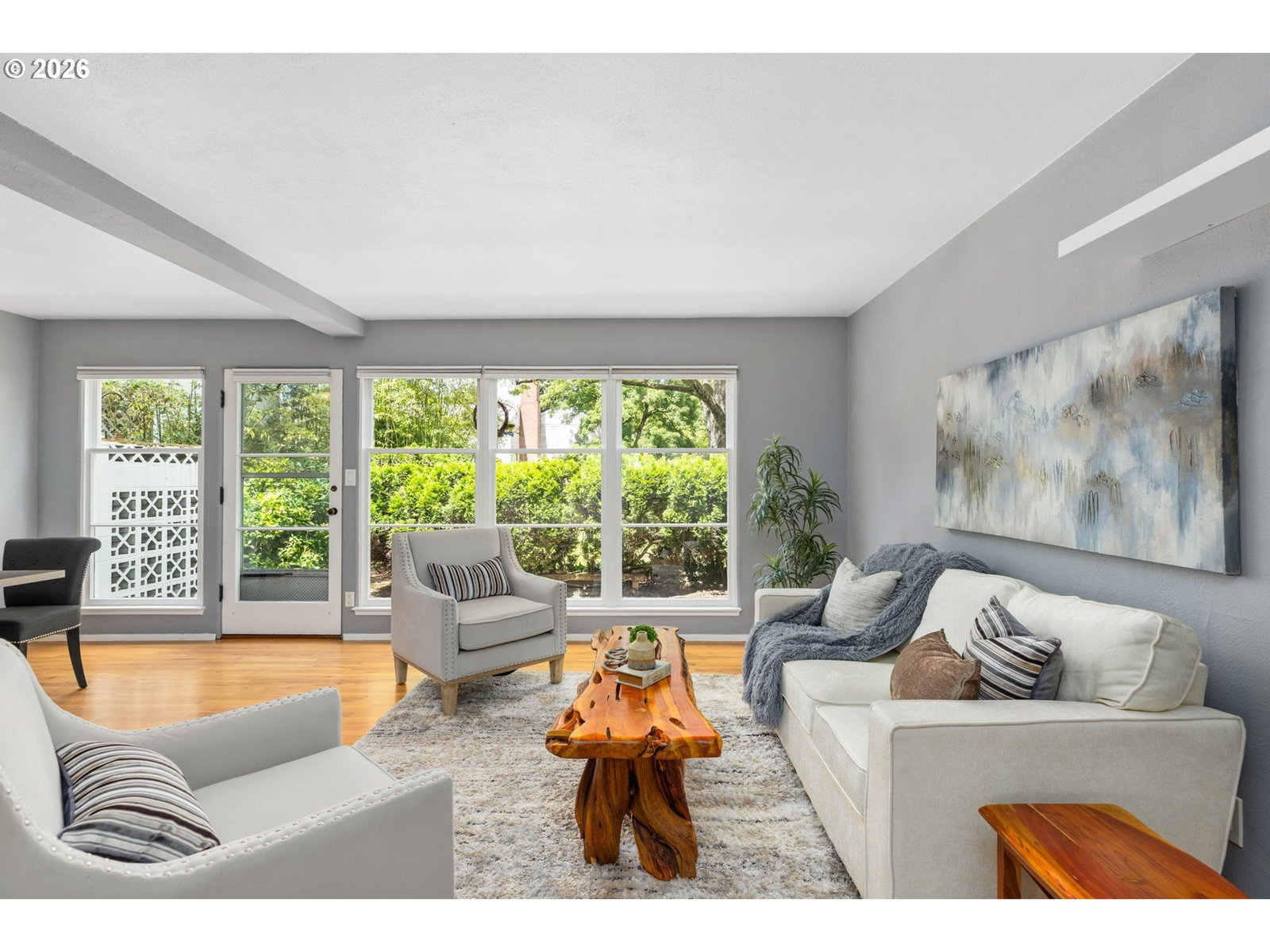 Listing photo 4 of 23, 6811 NE BROADWAY, Portland, OR, 97213