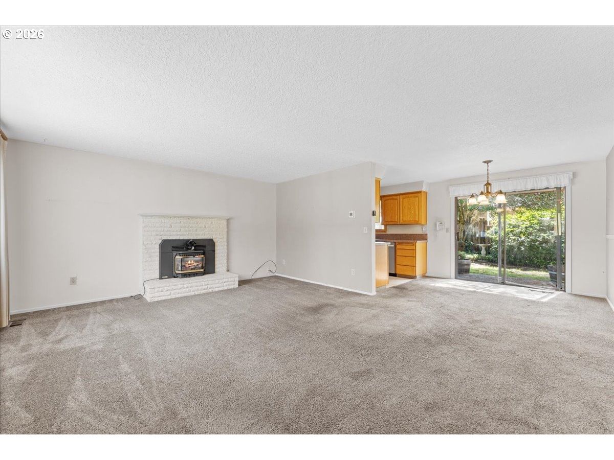 Listing photo 5 of 35, 18765 SW HONEYWOOD CT, Beaverton, OR, 97003