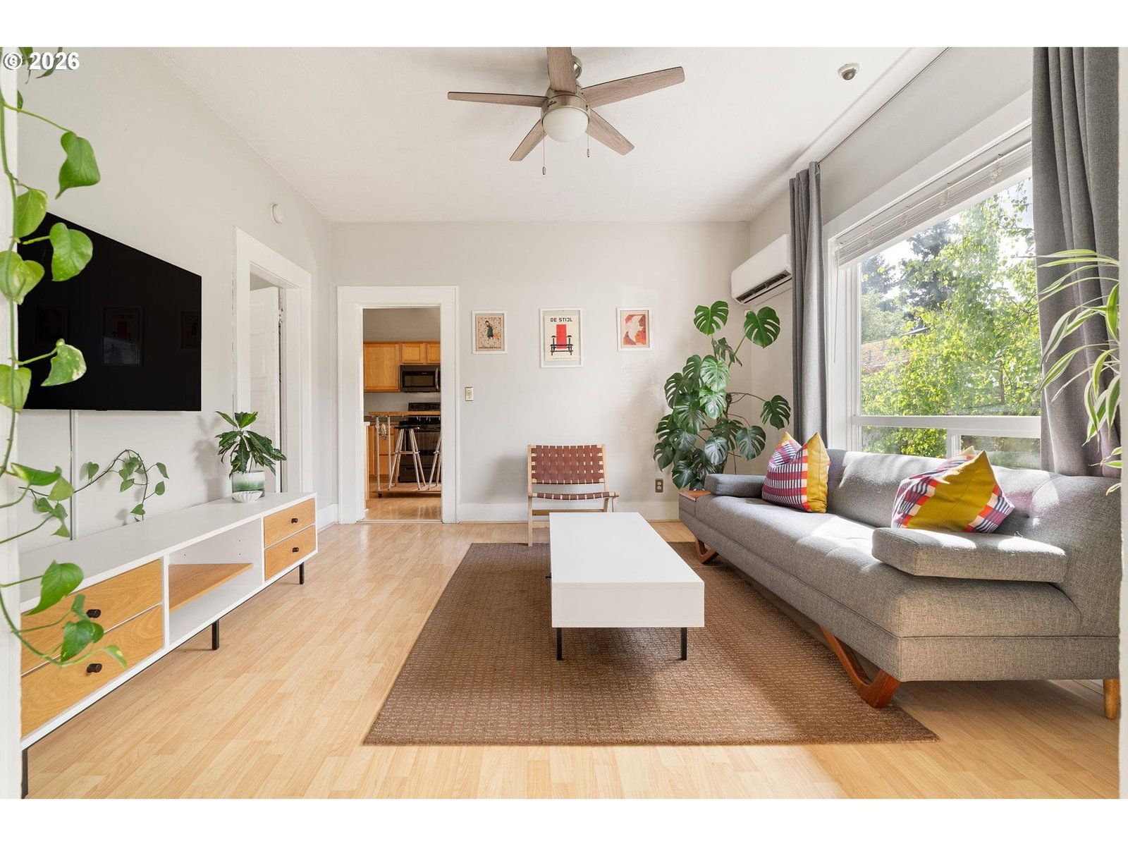 Listing photo 5 of 30, 6318 SE 88TH AVE, Portland, OR, 97266