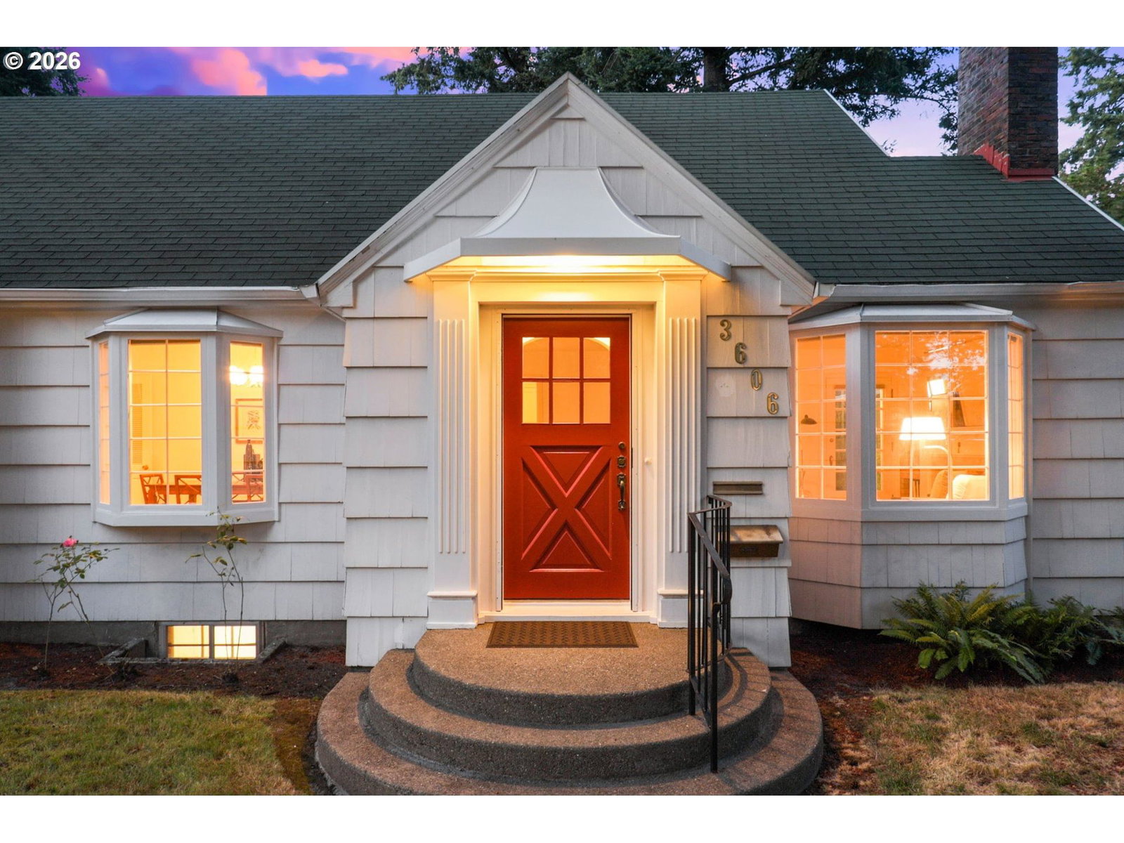 Listing photo 4 of 48, 3606 NE MAYWOOD PL, Maywood Park, OR, 97220