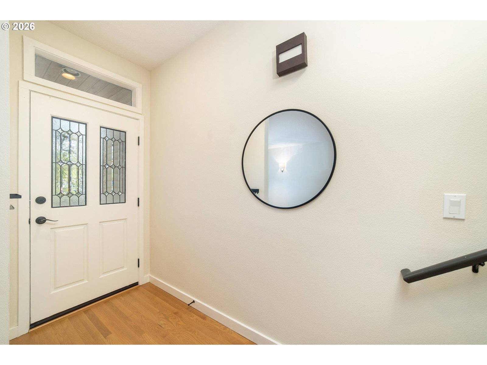 Listing photo 4 of 42, 242 S SWEENEY ST, Portland, OR, 97239