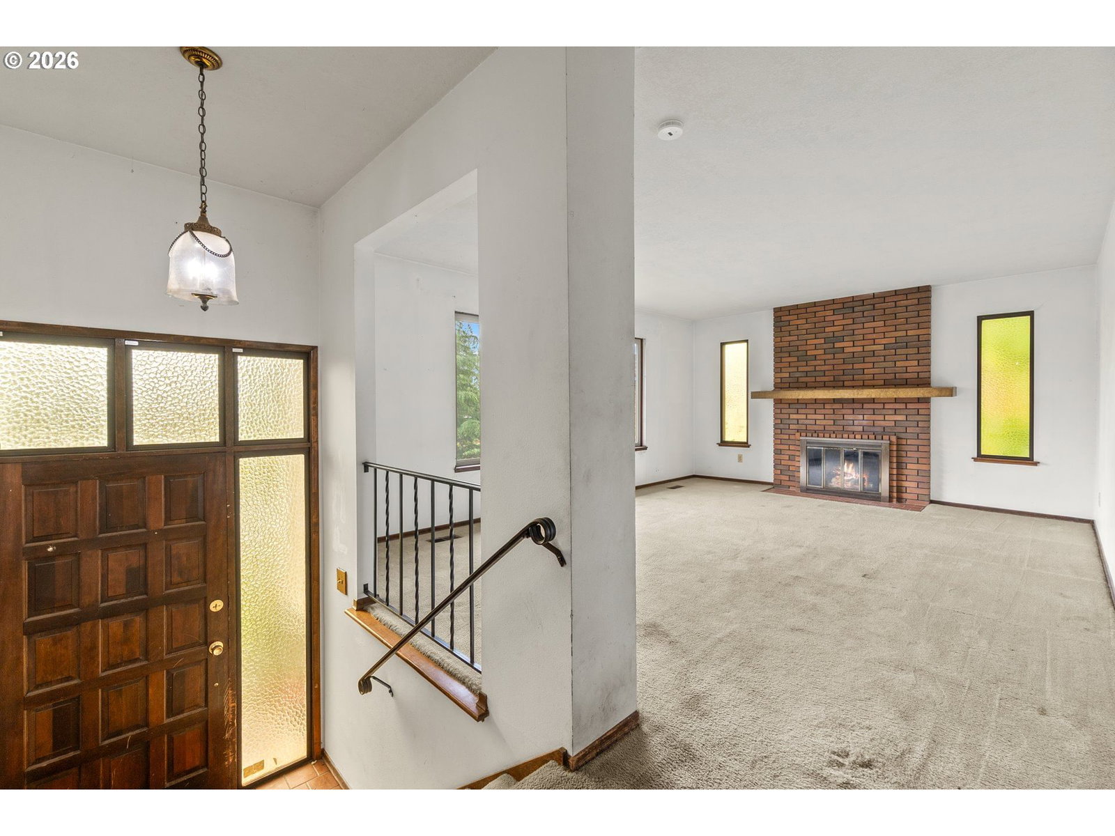 Listing photo 4 of 47, 11925 NW OATFIELD CT, Portland, OR, 97229