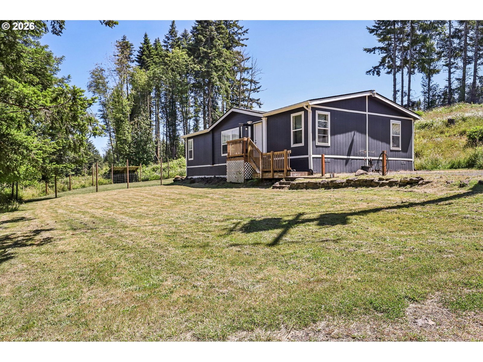 Listing photo 5 of 48, 104 S GOBLE CREEK RD, Kelso, WA, 98626