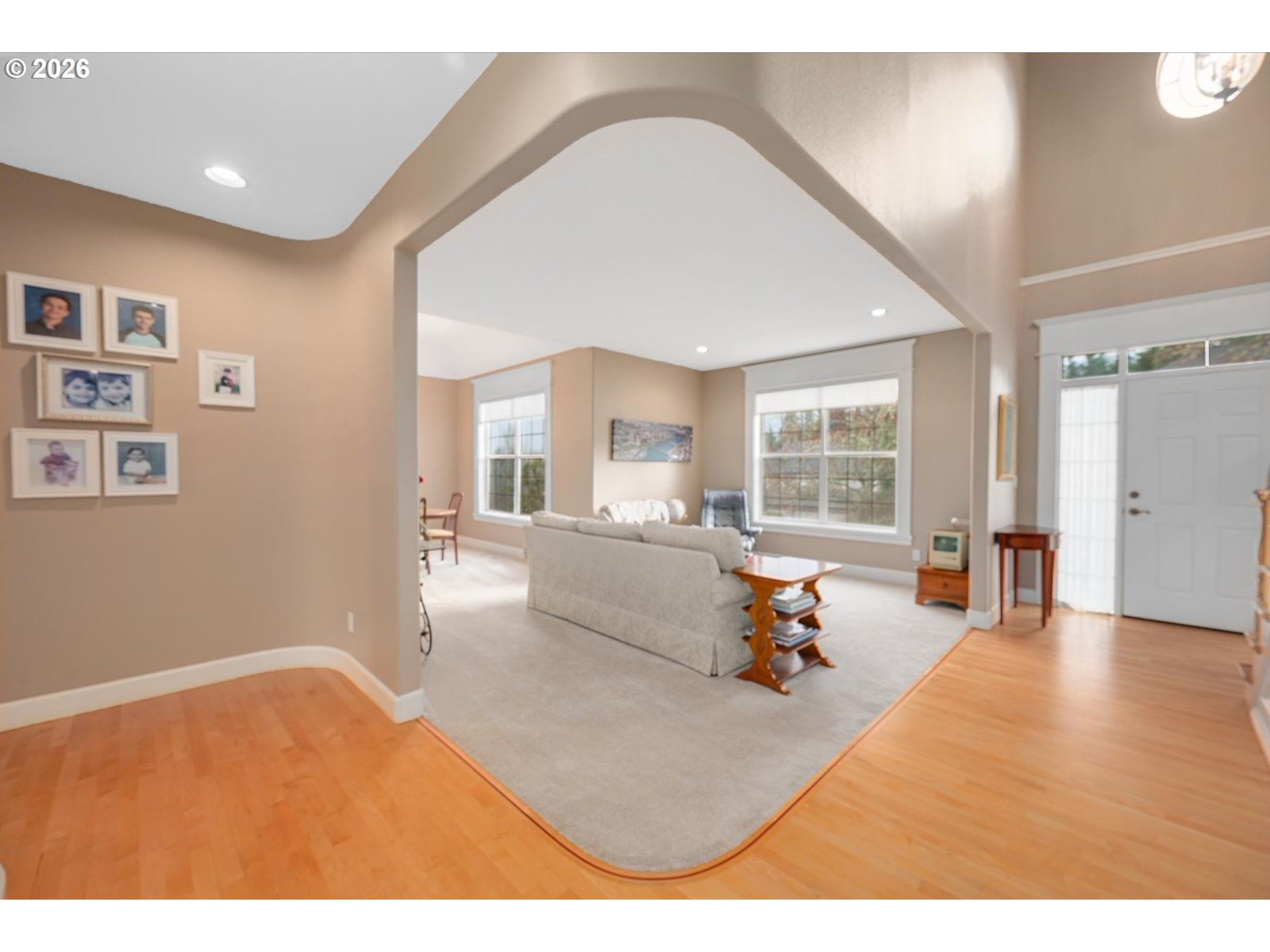 Listing photo 5 of 48, 2530 BEACON HILL DR, West Linn, OR, 97068