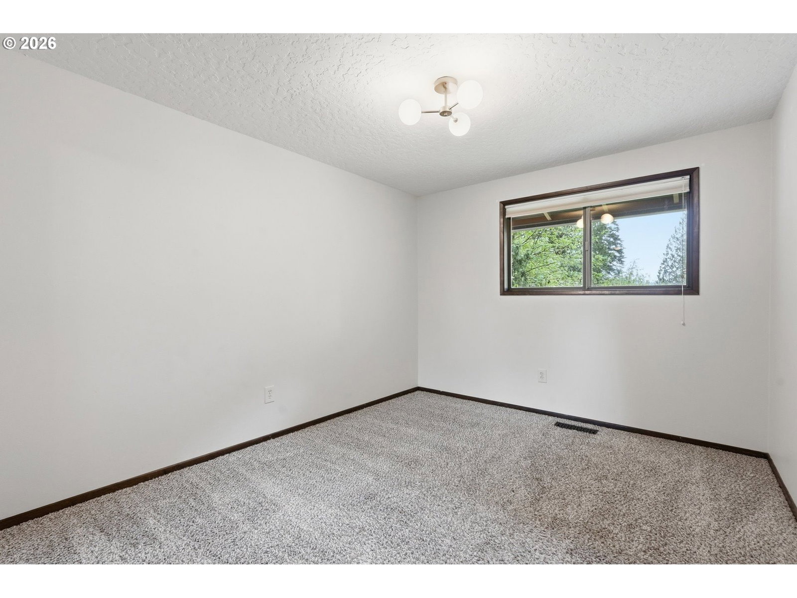 Listing photo 4 of 47, 14614 NE VALLEY VIEW LN, Battle Ground, WA, 98604