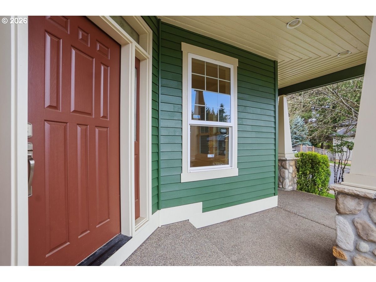 Listing photo 5 of 47, 16860 SW BLACKBERRY LN, Beaverton, OR, 97007