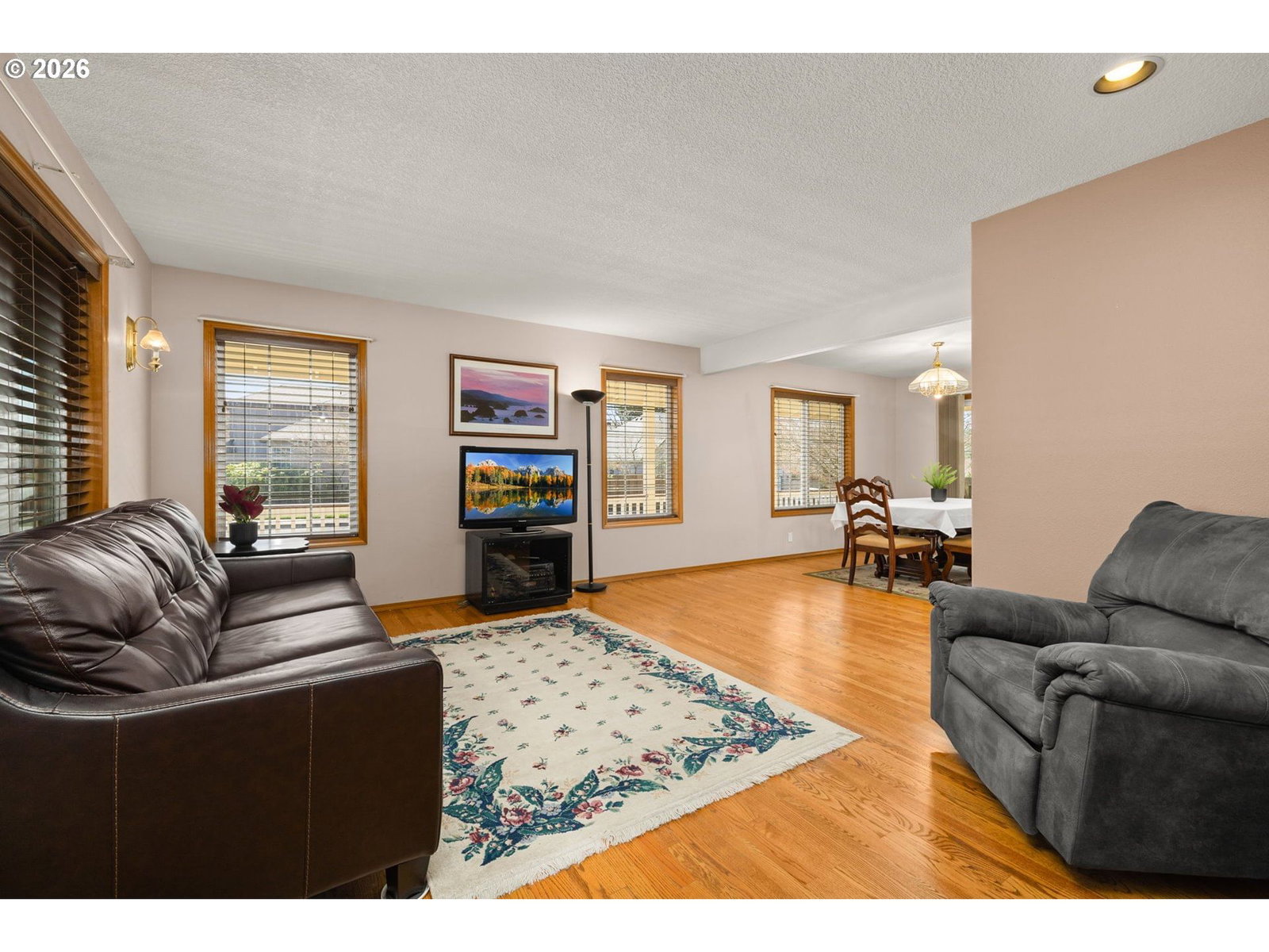 Listing photo 4 of 42, 2795 NE LORIE DR, Hillsboro, OR, 97124