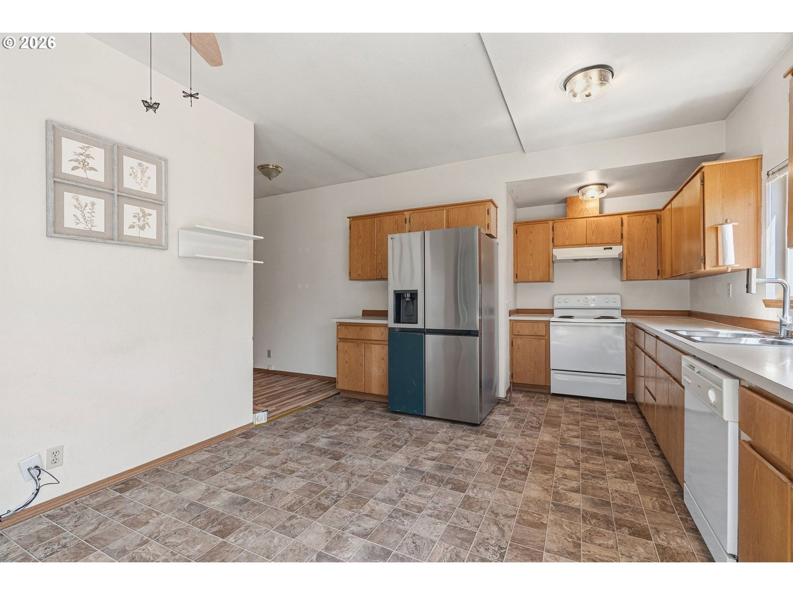 Listing photo 5 of 25, 2209 E ST, Vancouver, WA, 98663