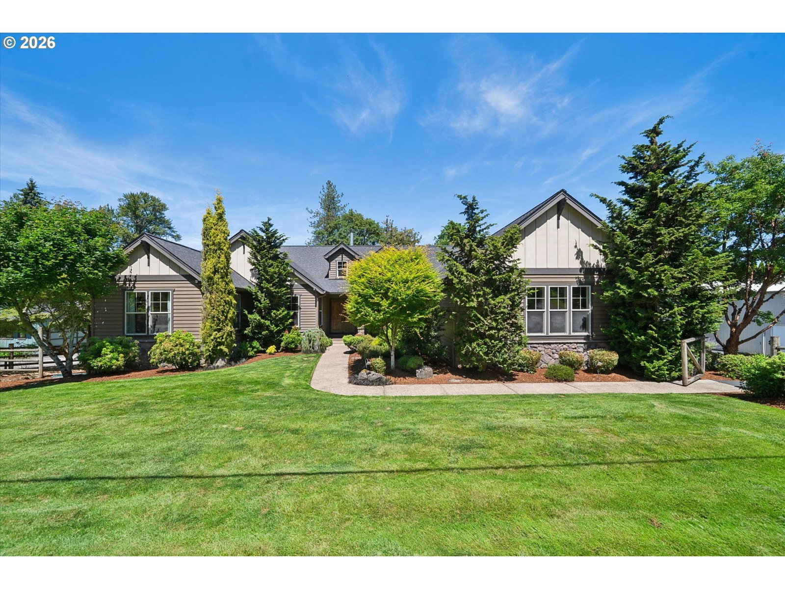 Listing photo 4 of 48, 23590 SW Elderberry LN, West Linn, OR, 97068