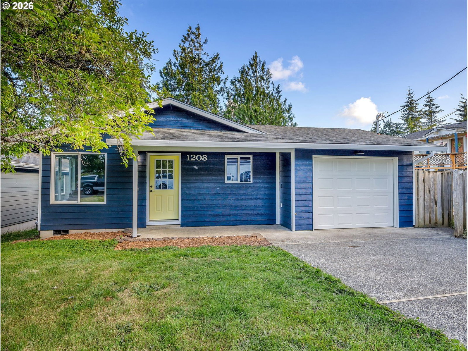 Listing photo 1 of 6
