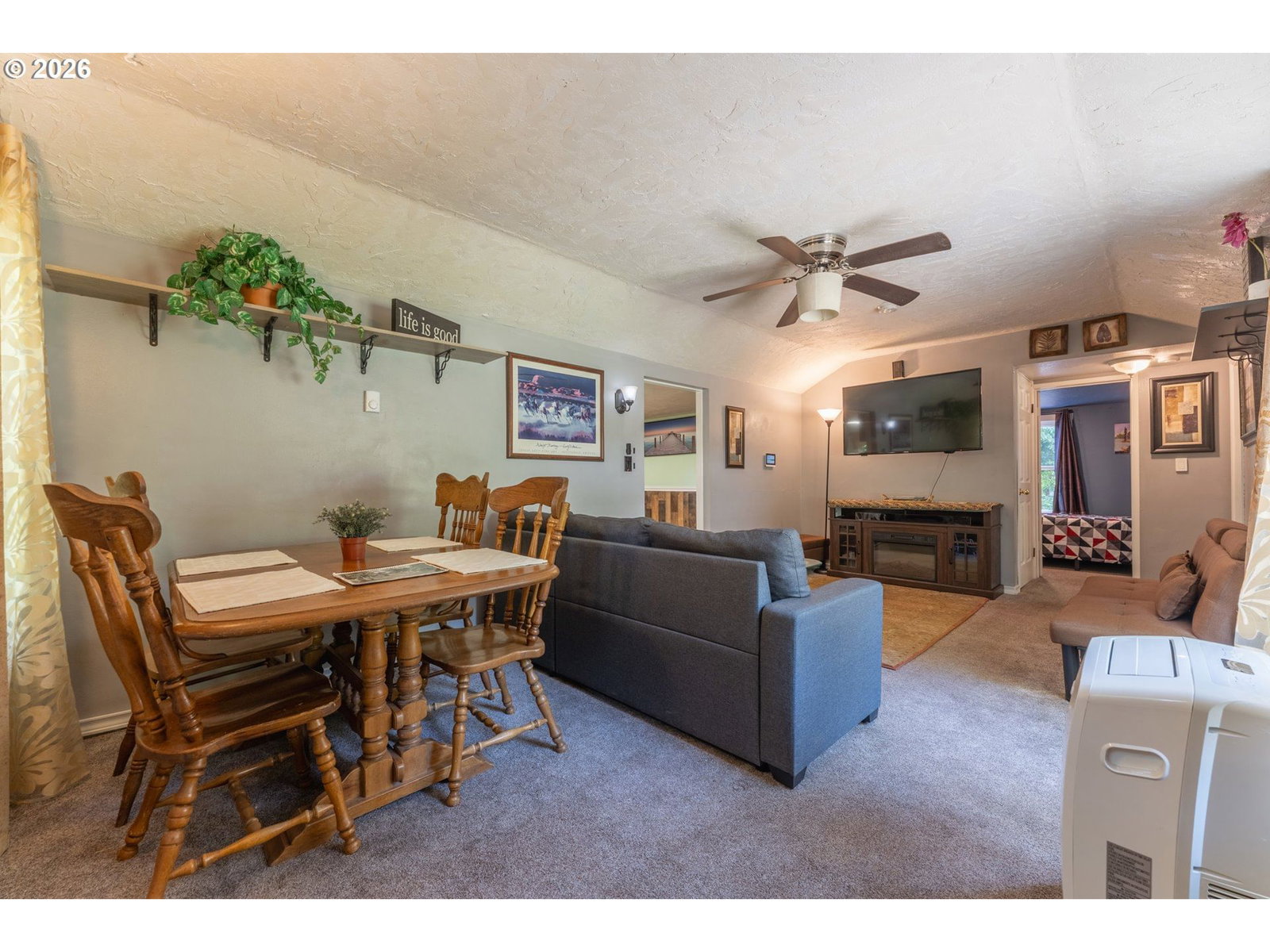 Listing photo 4 of 25, 2700 UNDERHILL LN, West Linn, OR, 97068