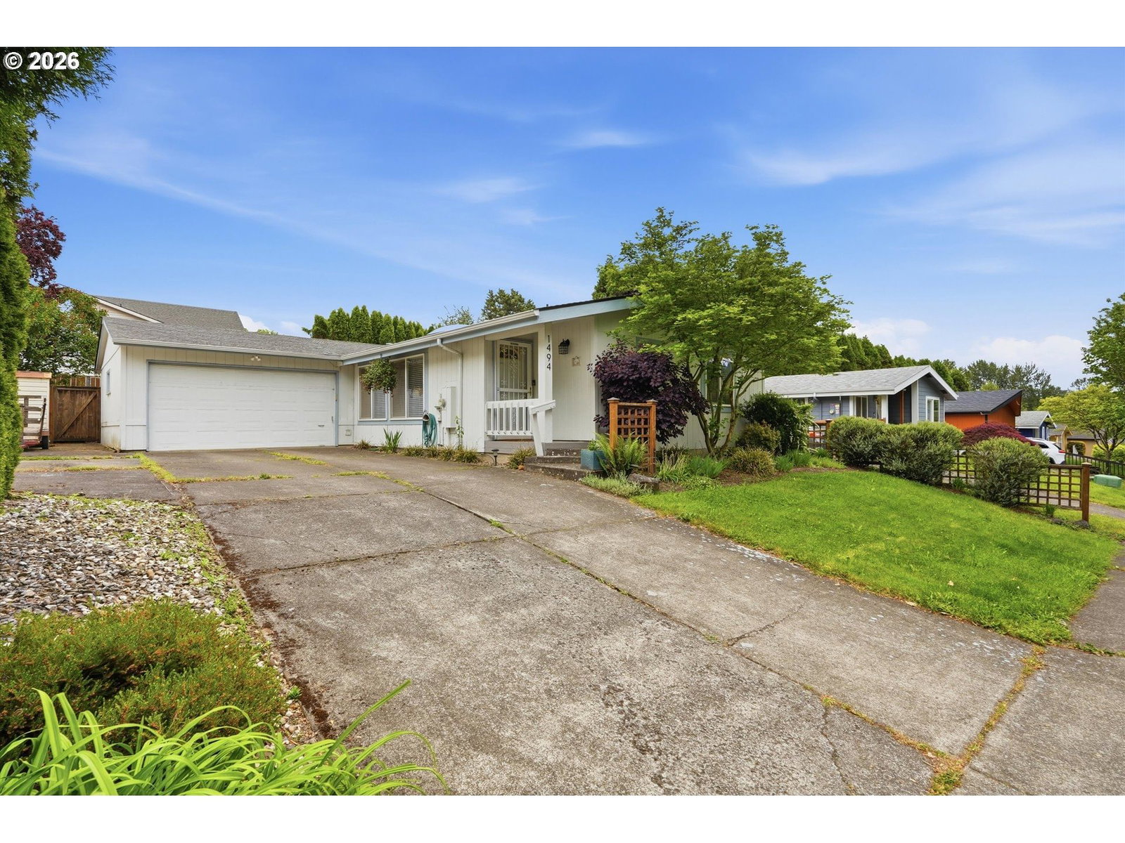 1494 SE MAPLE LOOP