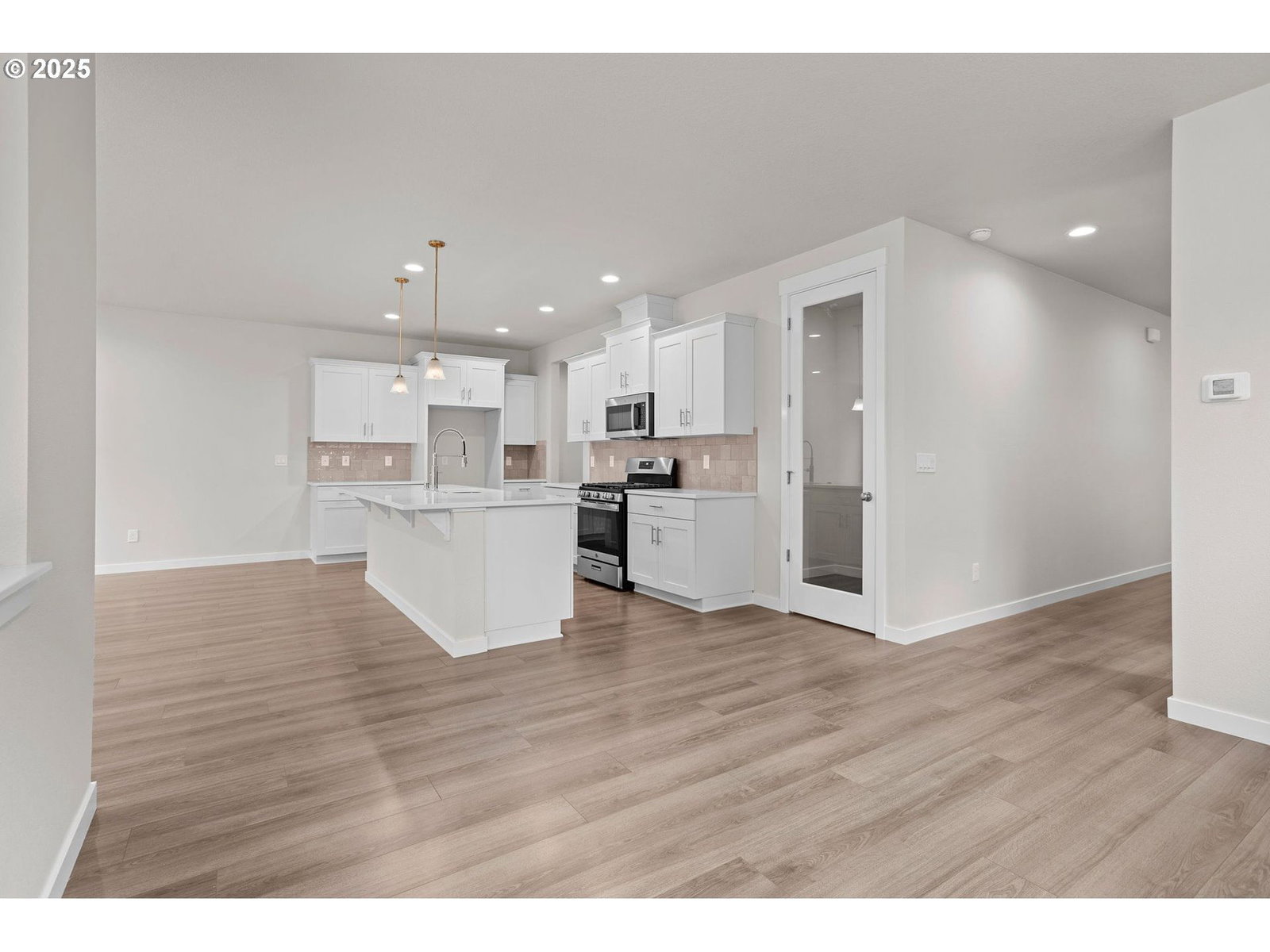Listing photo 4 of 18, 12675 SW Trask ST, Beaverton, OR, 97007