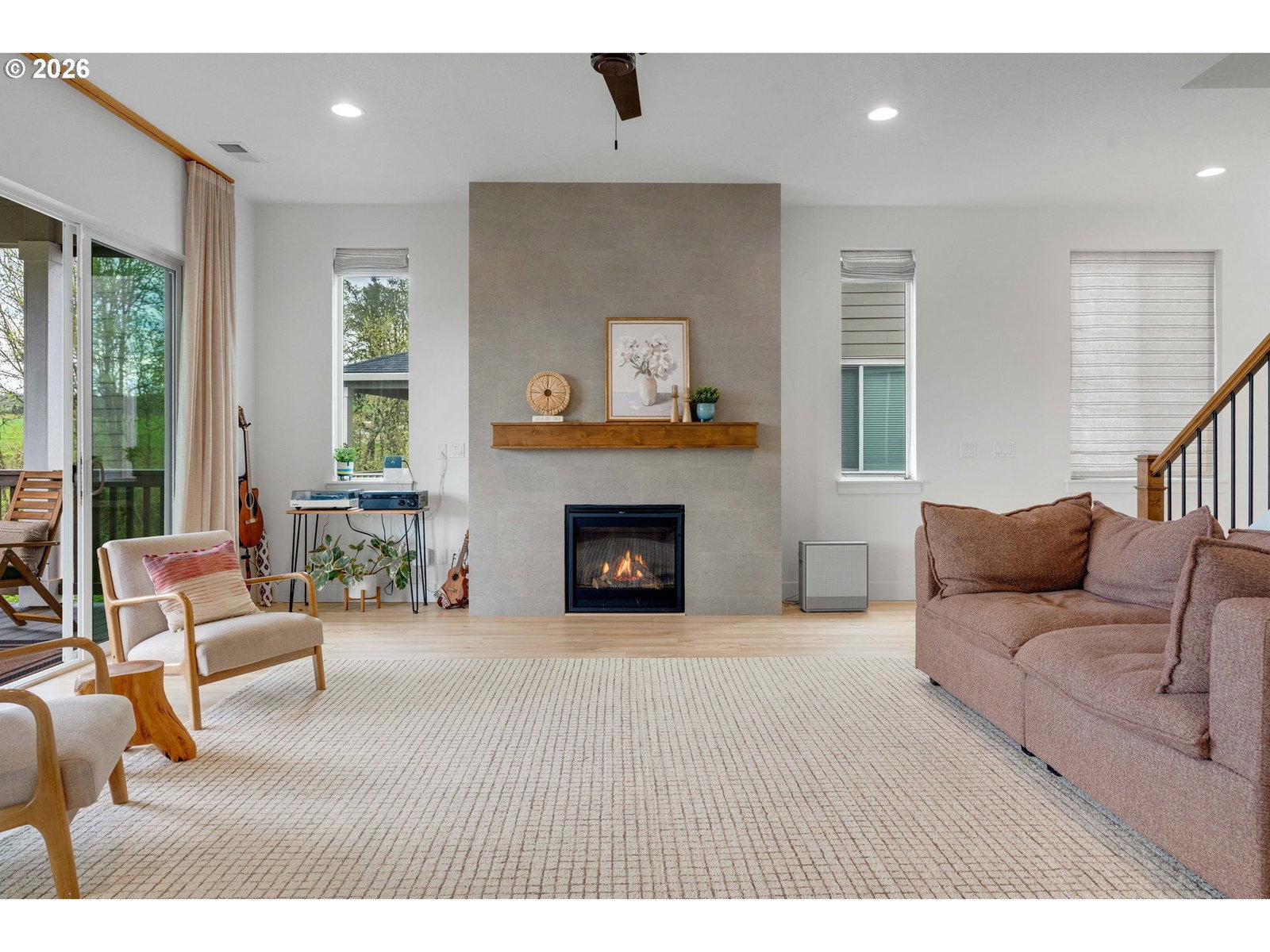 Listing photo 5 of 47, 12205 SW SILVERTIP ST, Beaverton, OR, 97007
