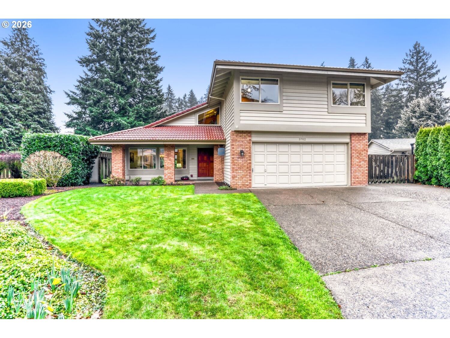 3702 SE MEIER CT