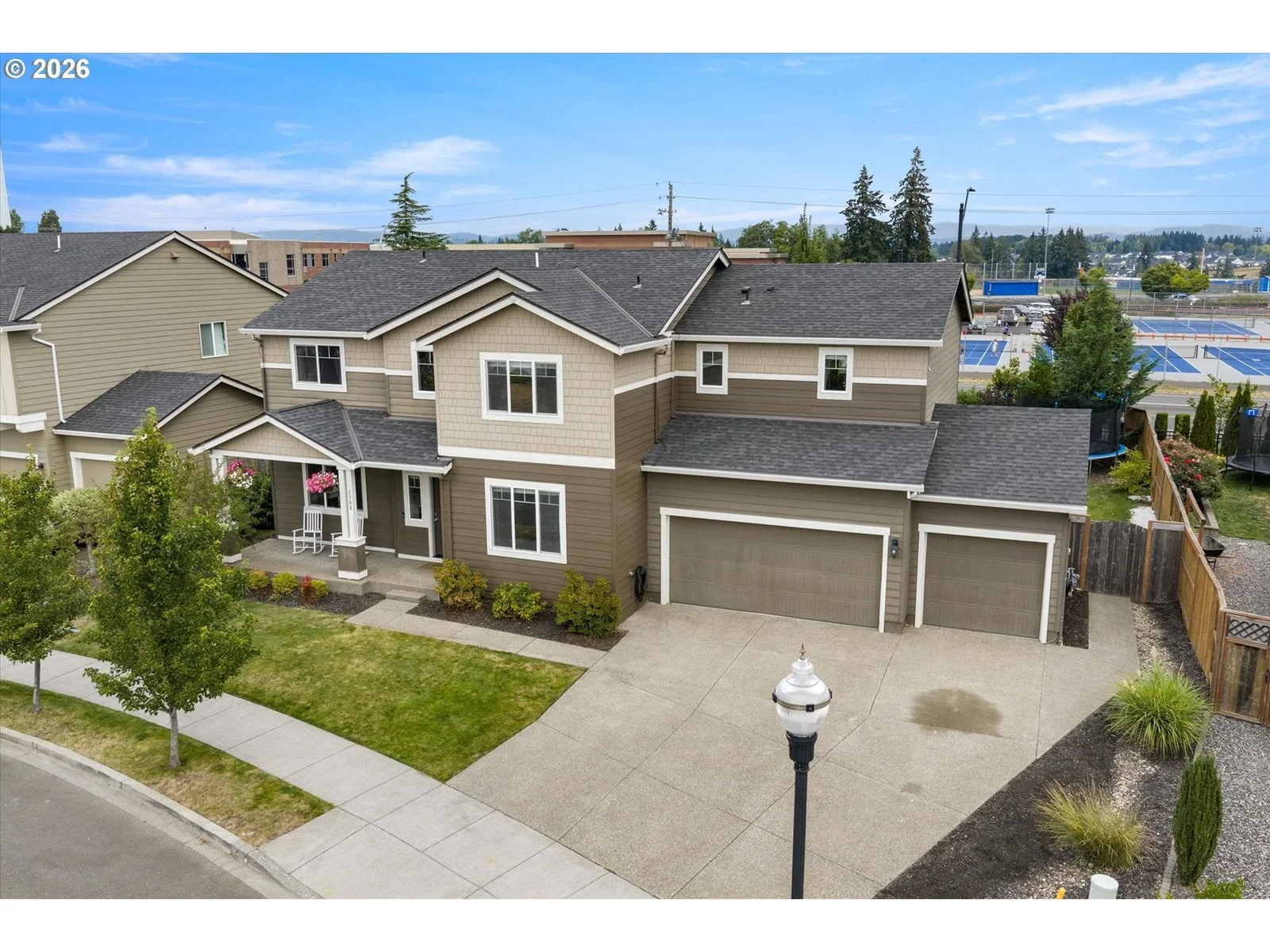 2794 S RED TAIL LOOP