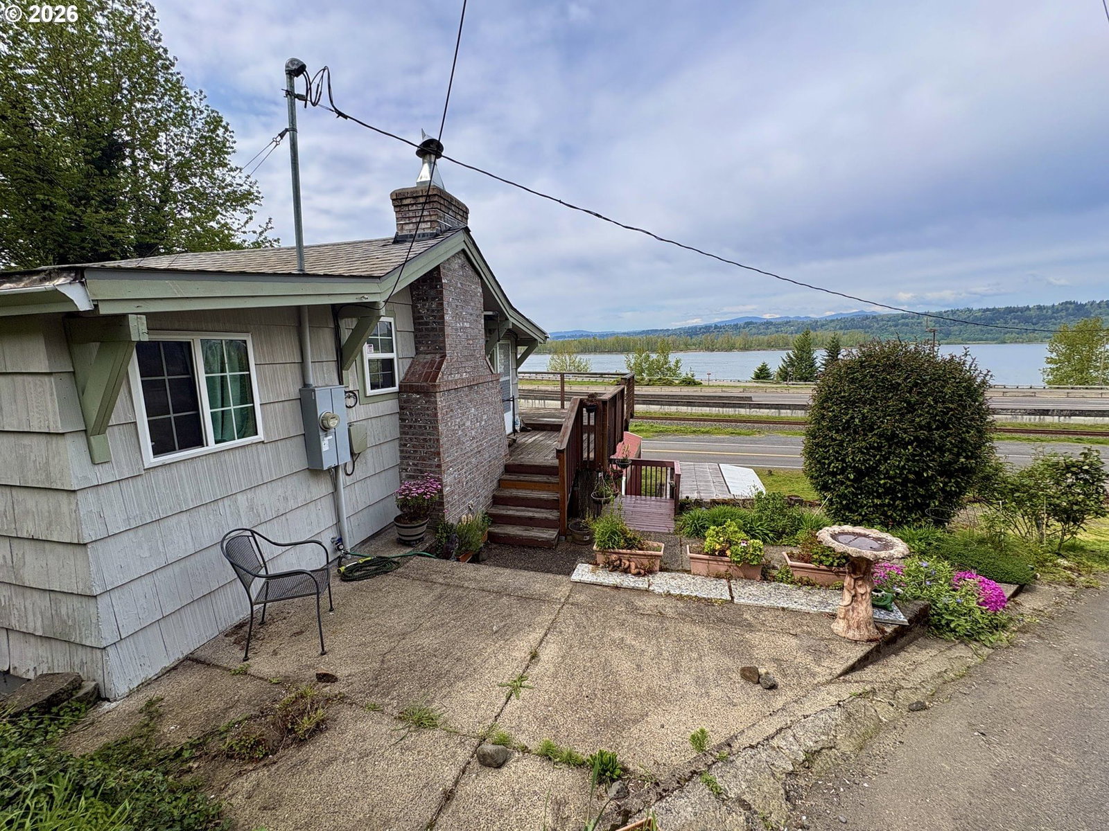 Listing photo 1 of 1