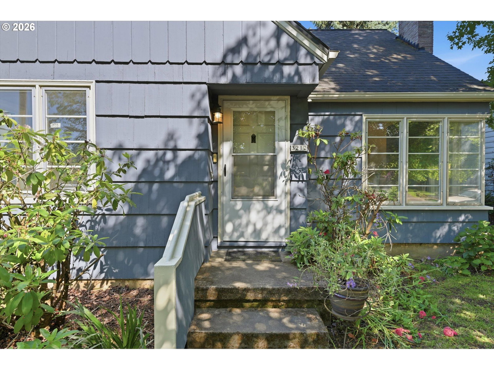 Listing photo 5 of 45, 3212 SE 74TH AVE, Portland, OR, 97206
