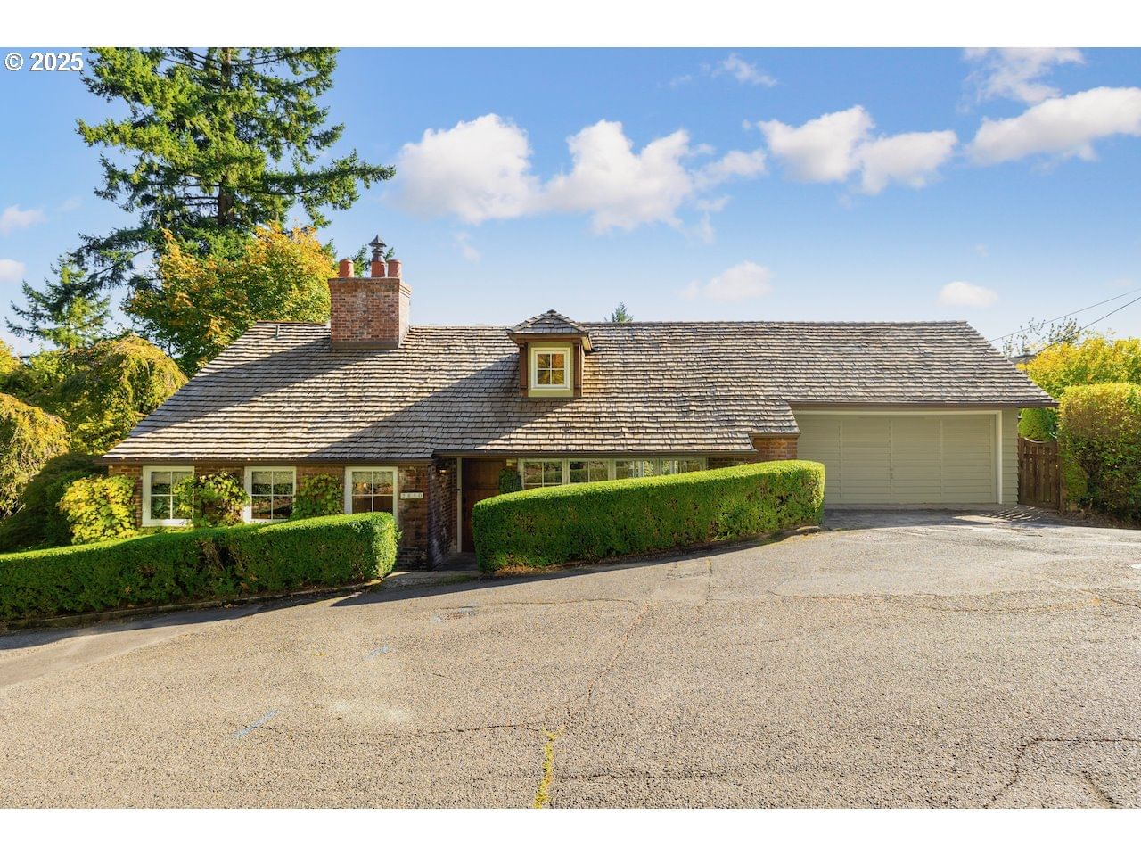 Listing photo 1 of 1