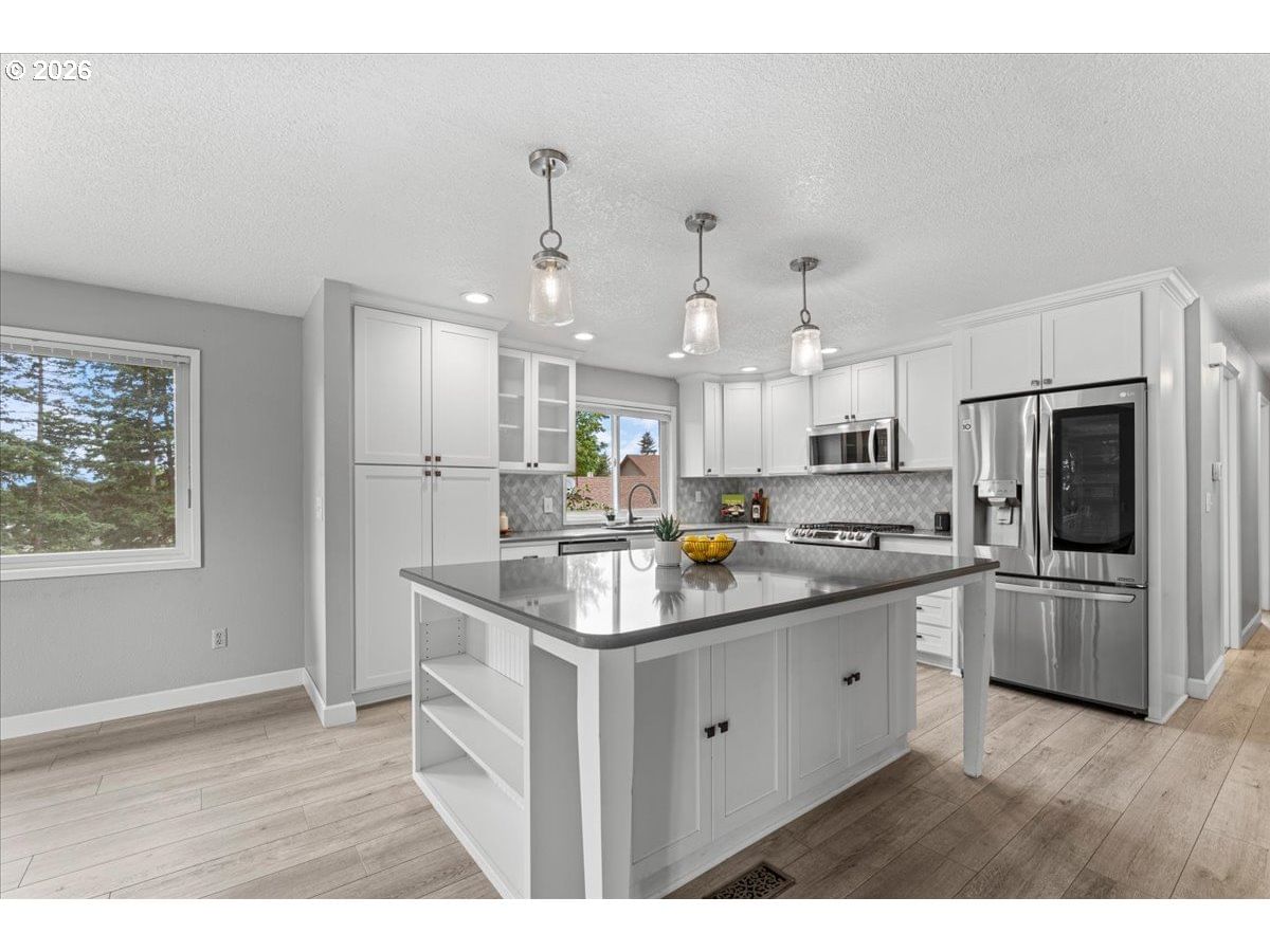 Listing photo 5 of 46, 11870 SE AUSTRALIS CT, Happy Valley, OR, 97086