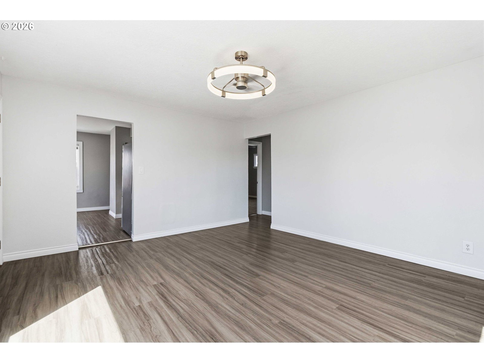 Listing photo 4 of 42, 810 30TH AVE, Longview, WA, 98632