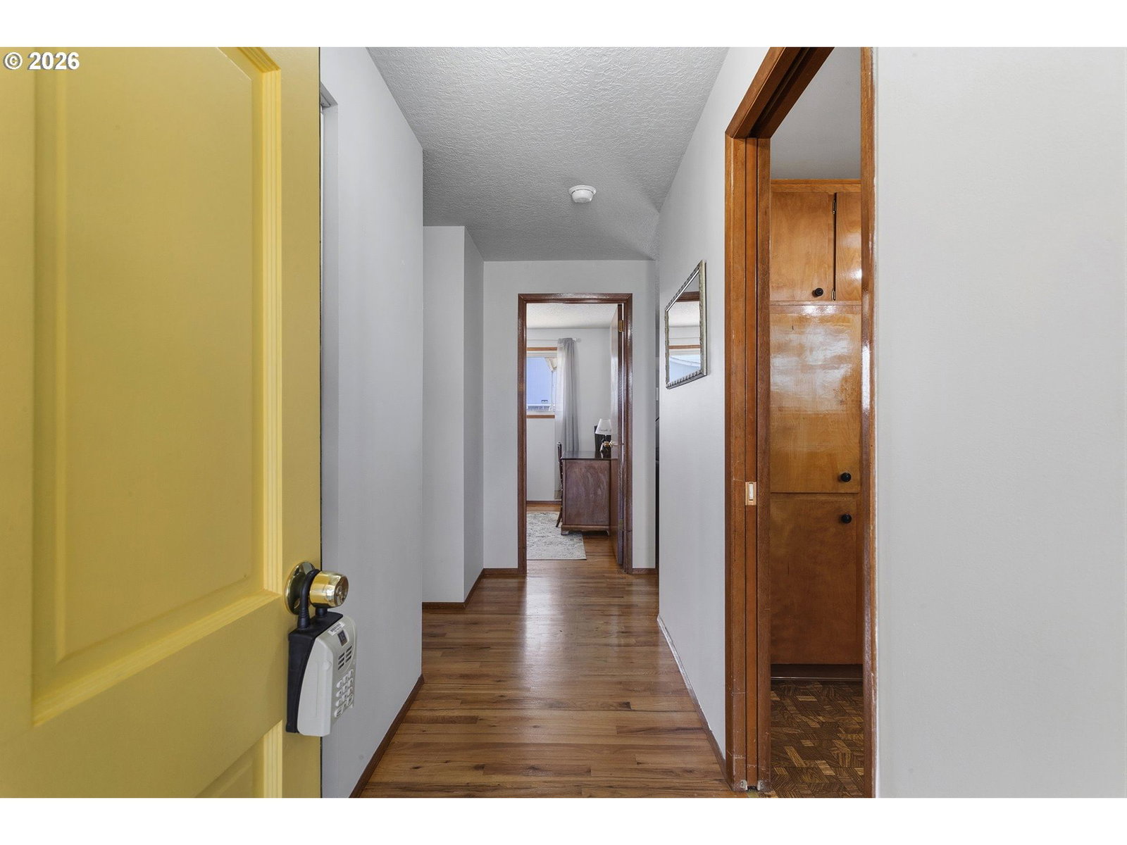 Listing photo 5 of 40, 2212 COUNTRY CLUB TER, Woodburn, OR, 97071