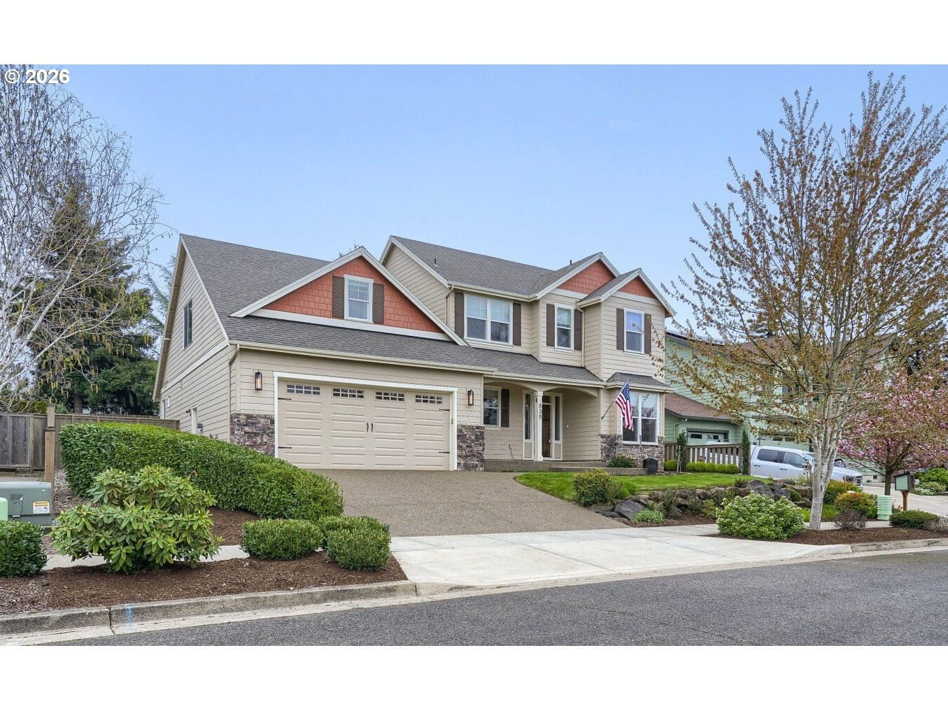 Listing photo 4 of 47, 830 SHELOKUM DR, Silverton, OR, 97381