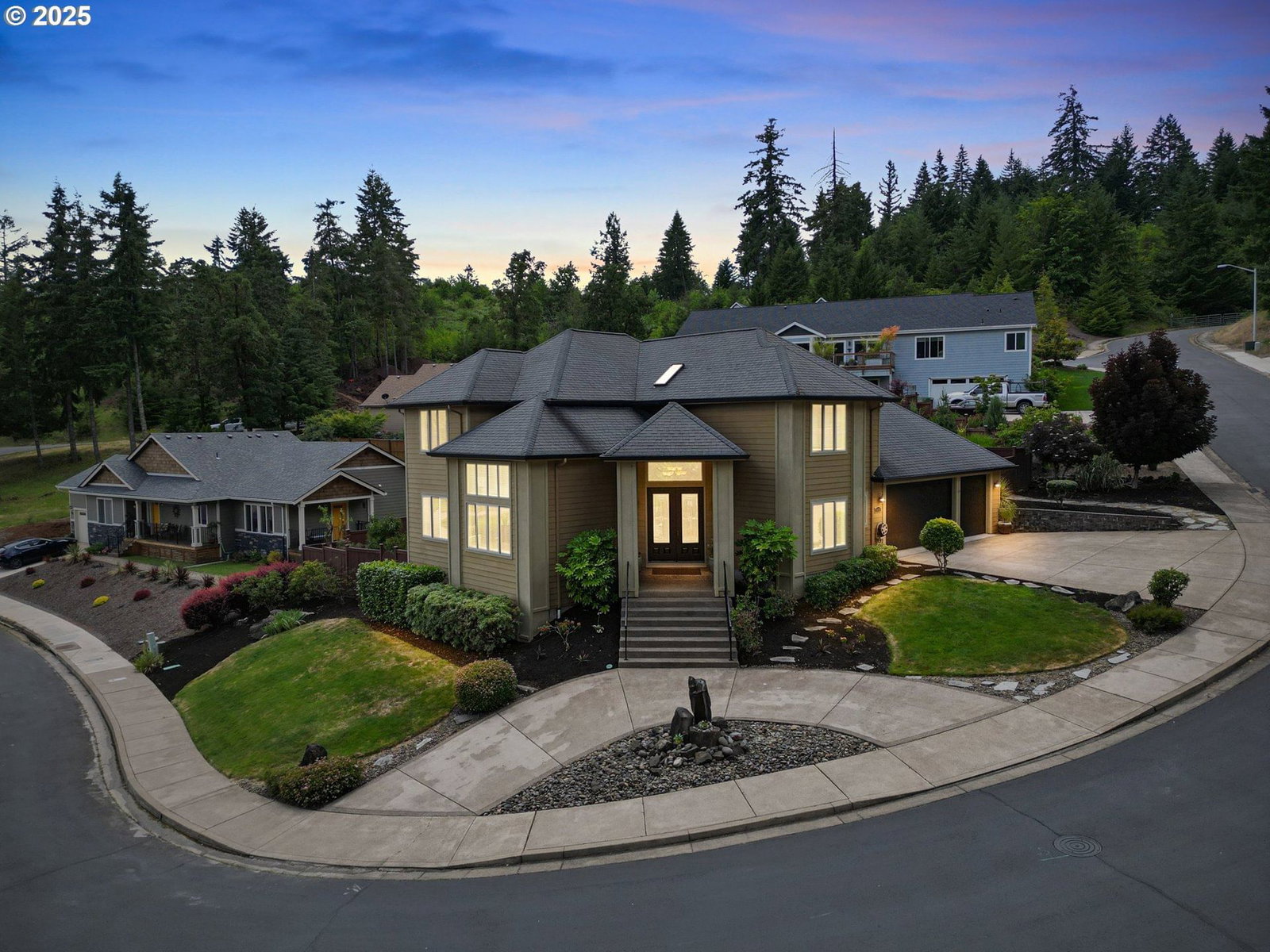 Primary listing photo, 1155 HOLLY AVE, Cottage Grove, OR, 97424
