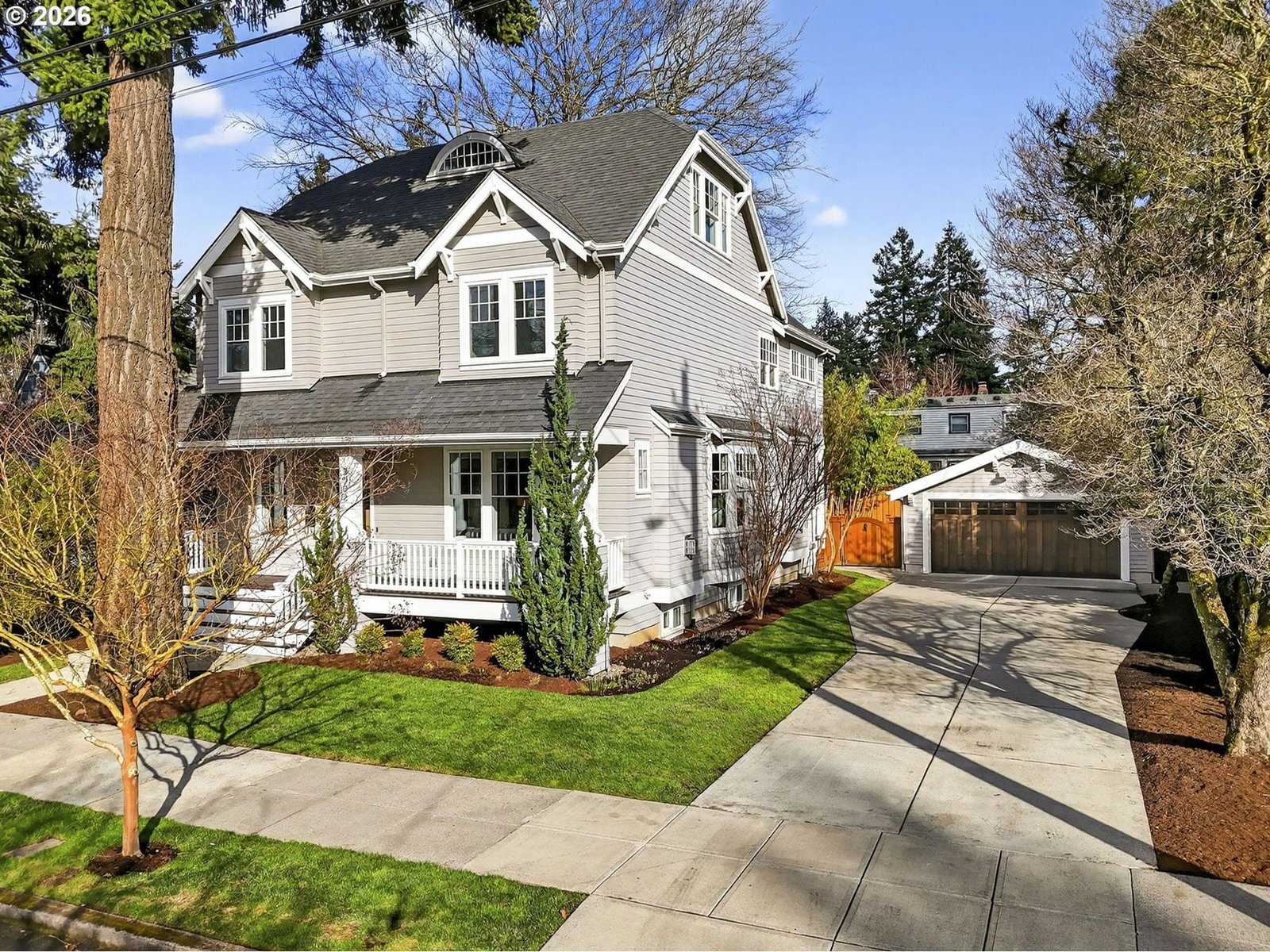 Primary listing photo, 3962 NE CESAR E CHAVEZ BLVD, Portland, OR, 97212
