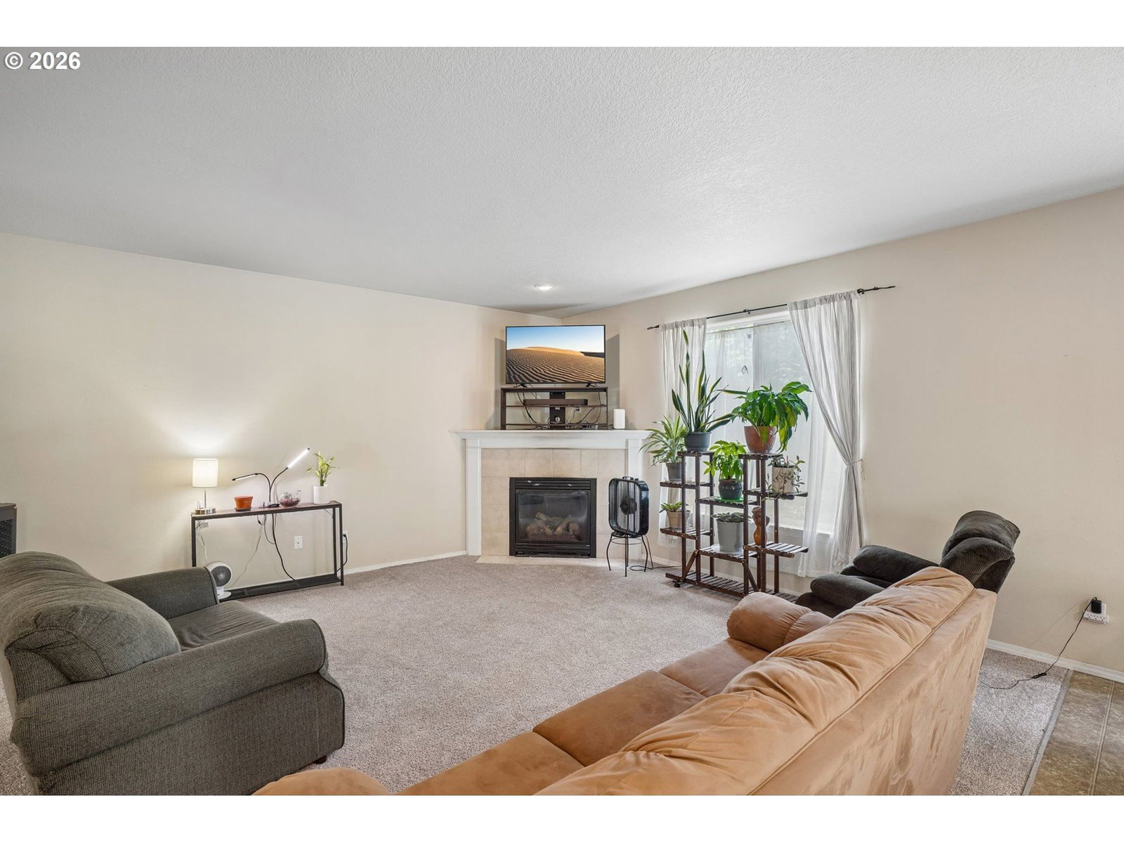Listing photo 5 of 39, 759 SE CAMELLIA CT, Hillsboro, OR, 97123