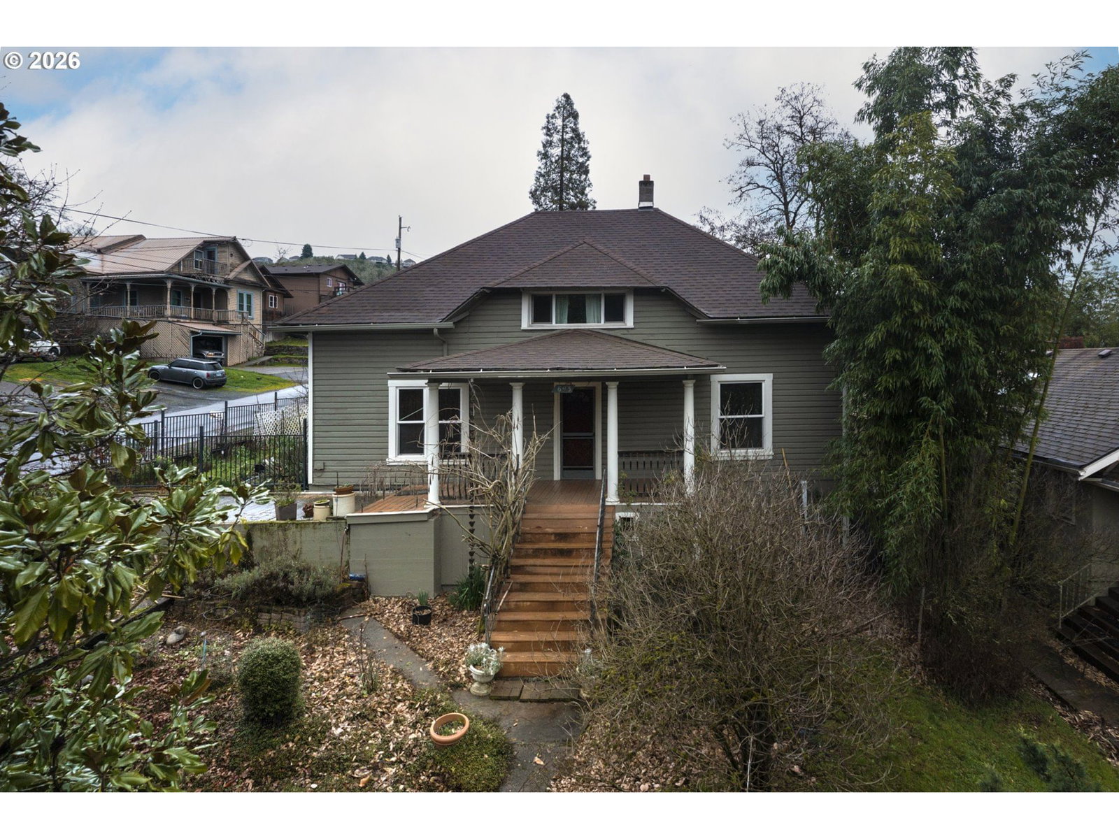 Primary listing photo, 693 WINCHESTER ST, Roseburg, OR, 97470