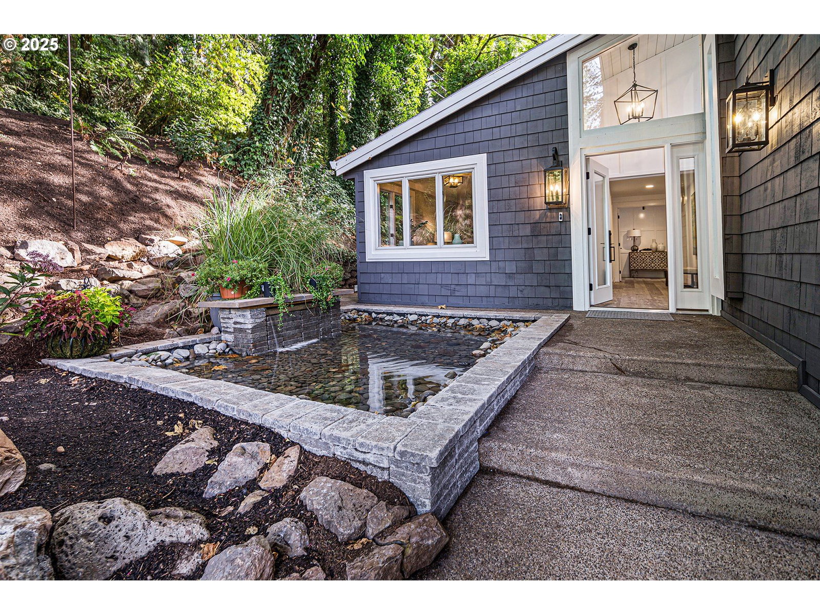 Listing photo 4 of 47, 3220 SOUTHSHORE BLVD, Lake Oswego, OR, 97034